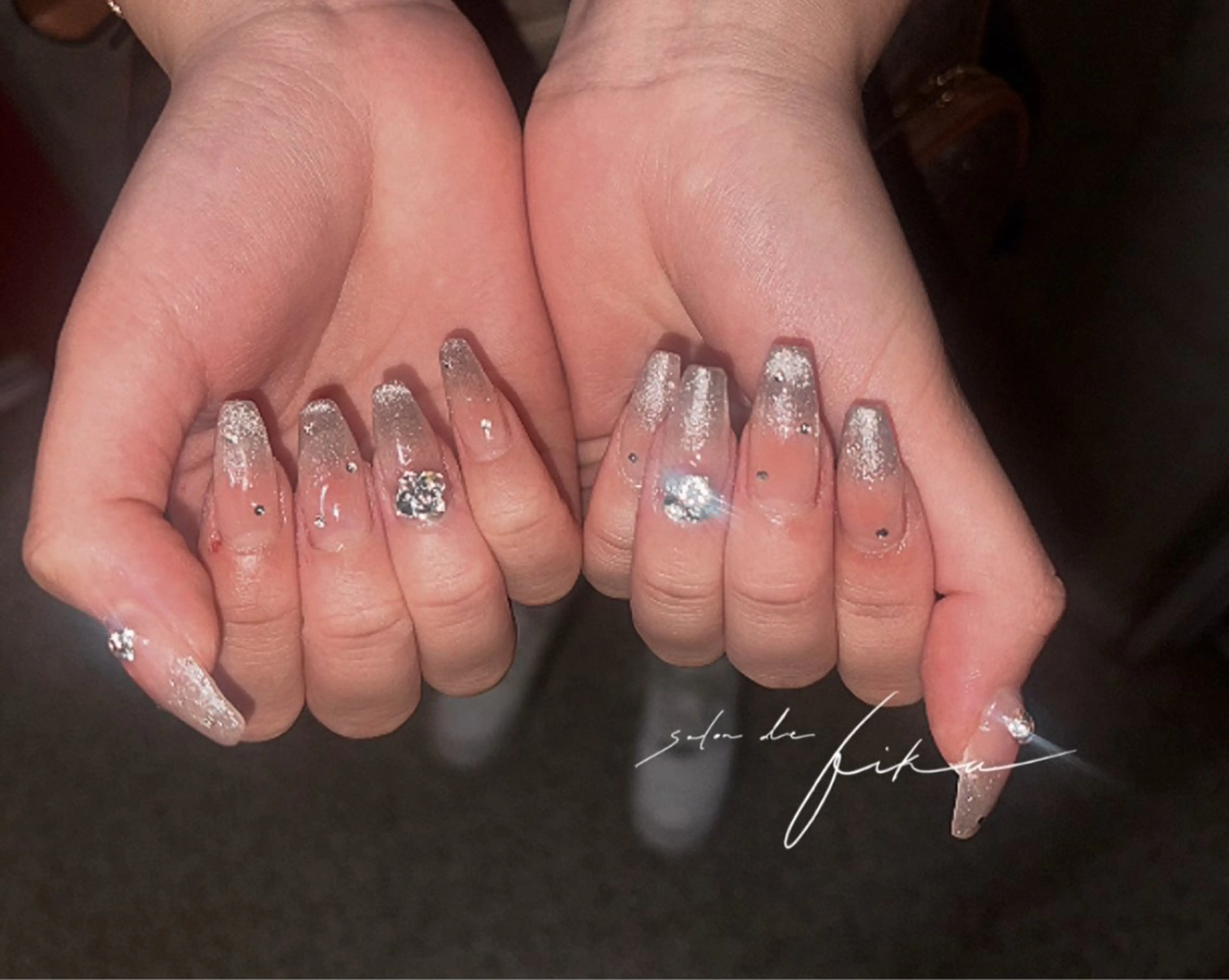 ネイル ハンドネイル 武智日々花 【パラジェル取扱店】のネイルデザイン