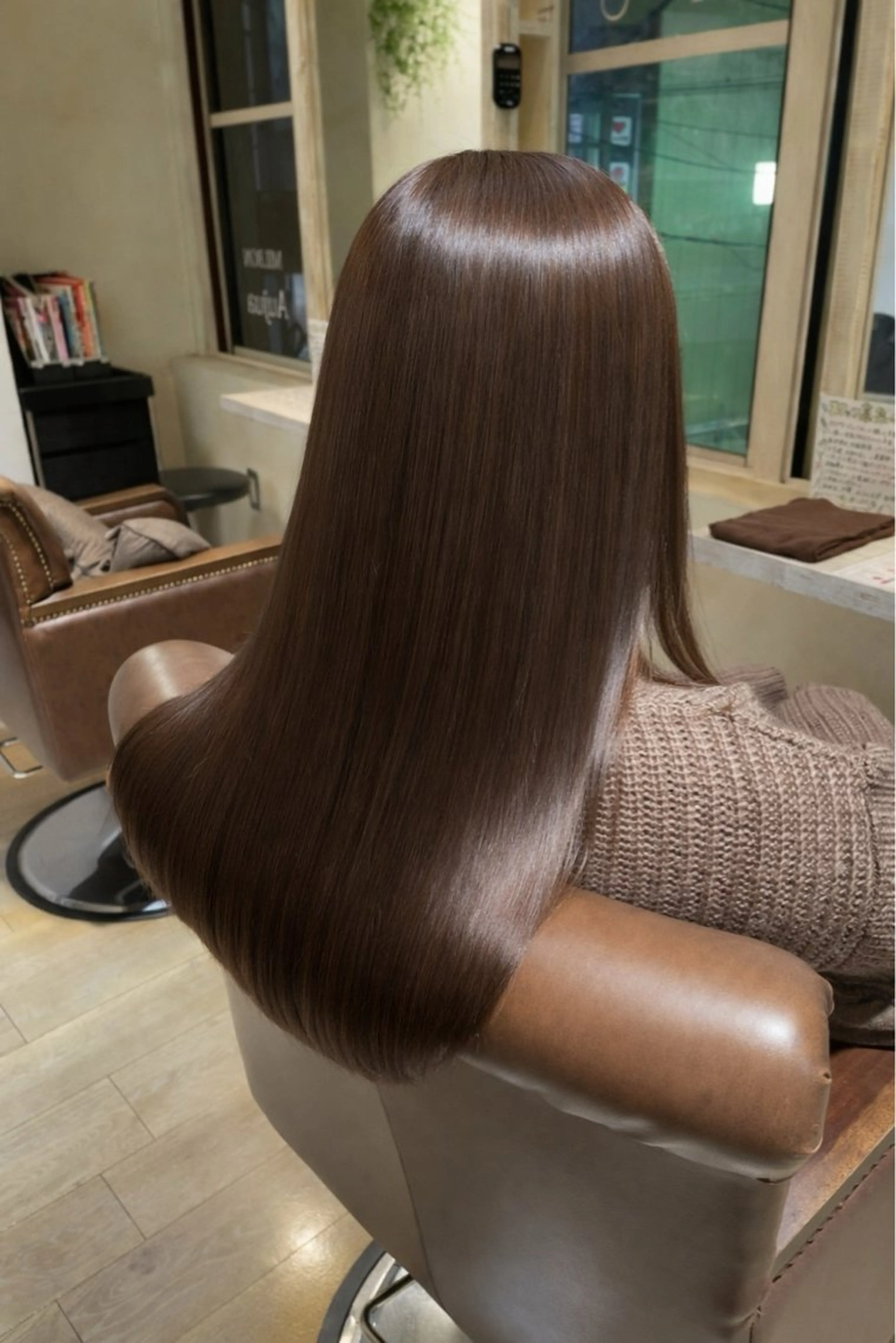 カット＋カラー＋頭皮ケアバブル＋Aujuaトリートメントの写真