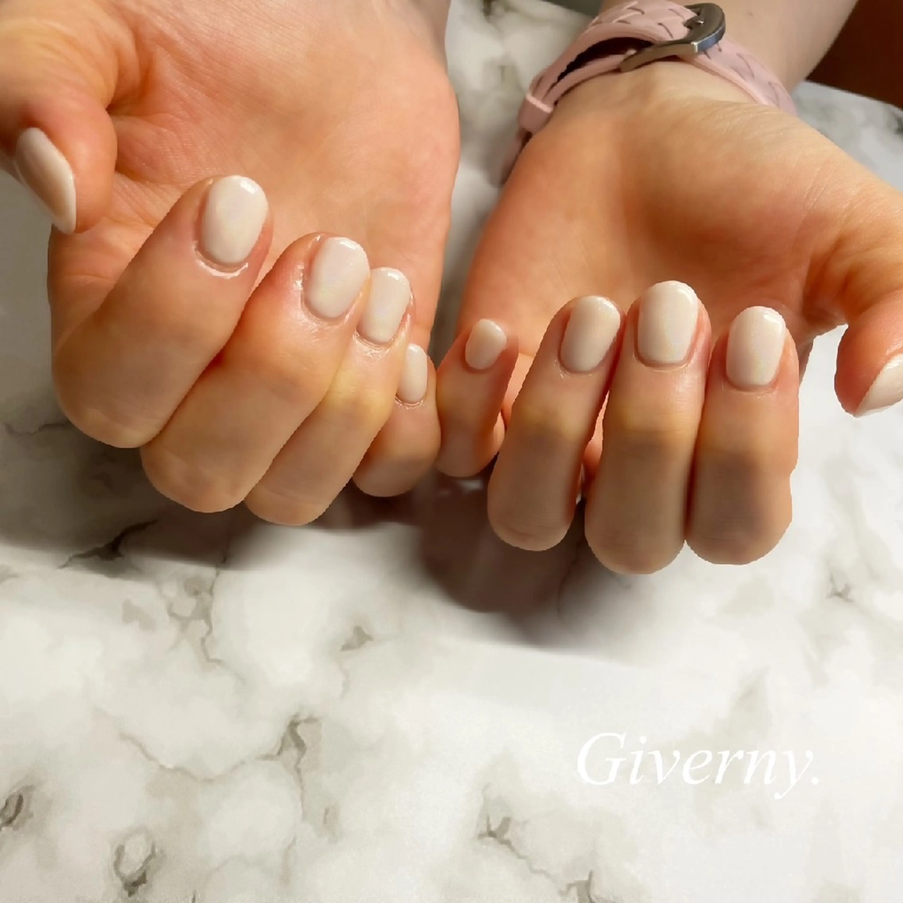 ネイル キラキラネイル ハンドネイル Giverny .のネイルデザイン