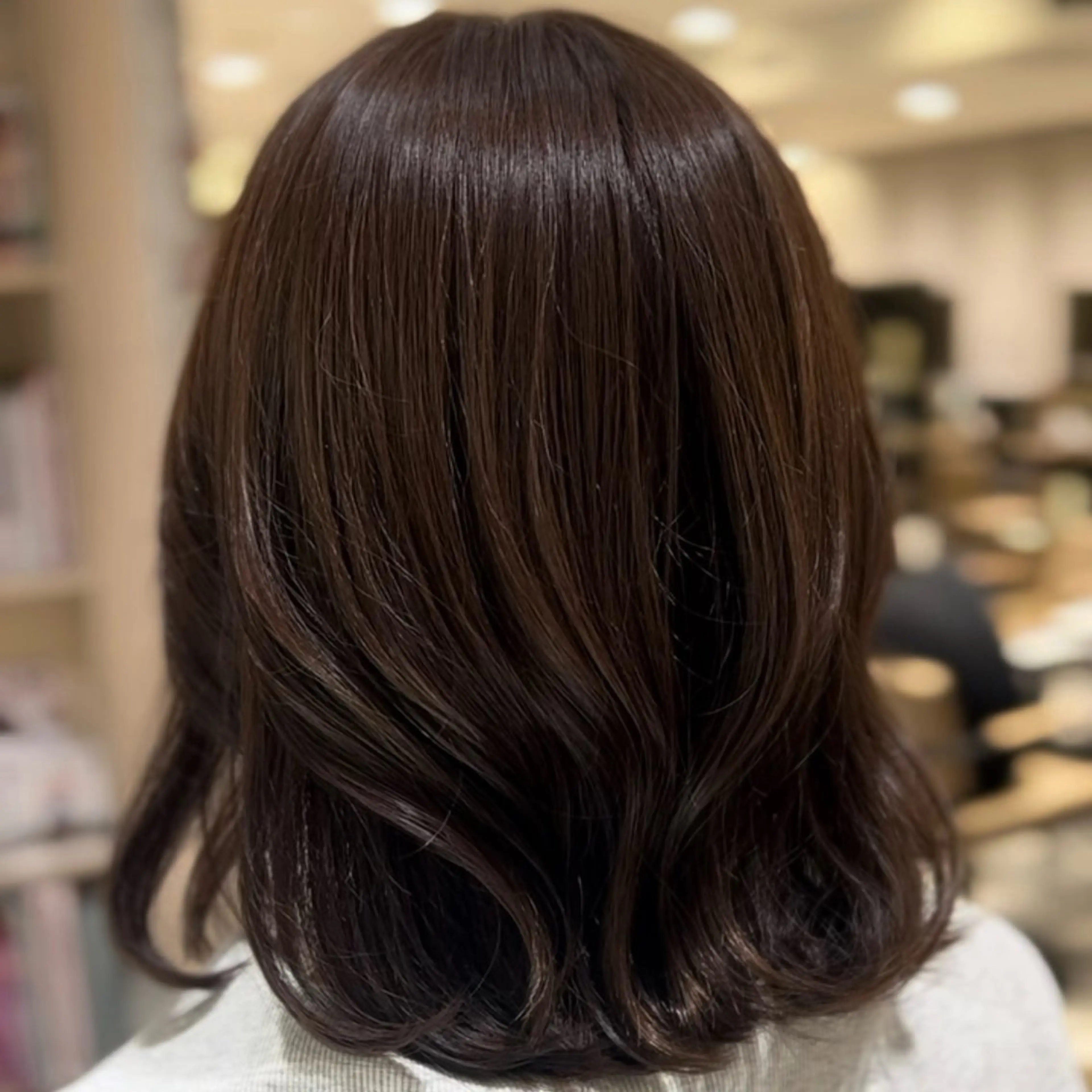 ミディアム カラー ミディアムパーマ グレージュ ボブ 髪質改善 韓国風ヘア 新宿透明感カラー 髪質改善/吉川怜奈のヘアスタイル