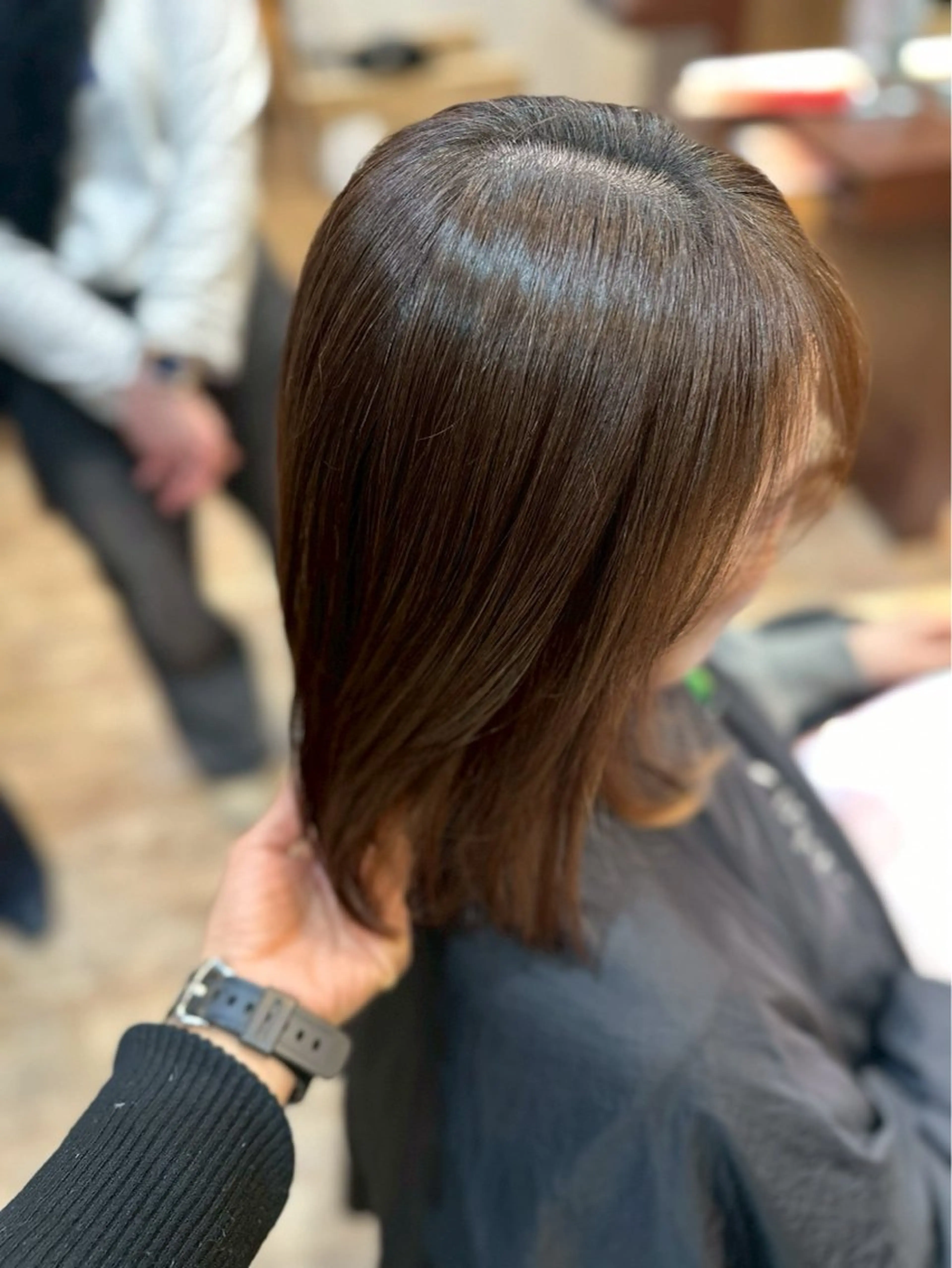 ミディアム カラー AFLOAT satomiのヘアスタイル