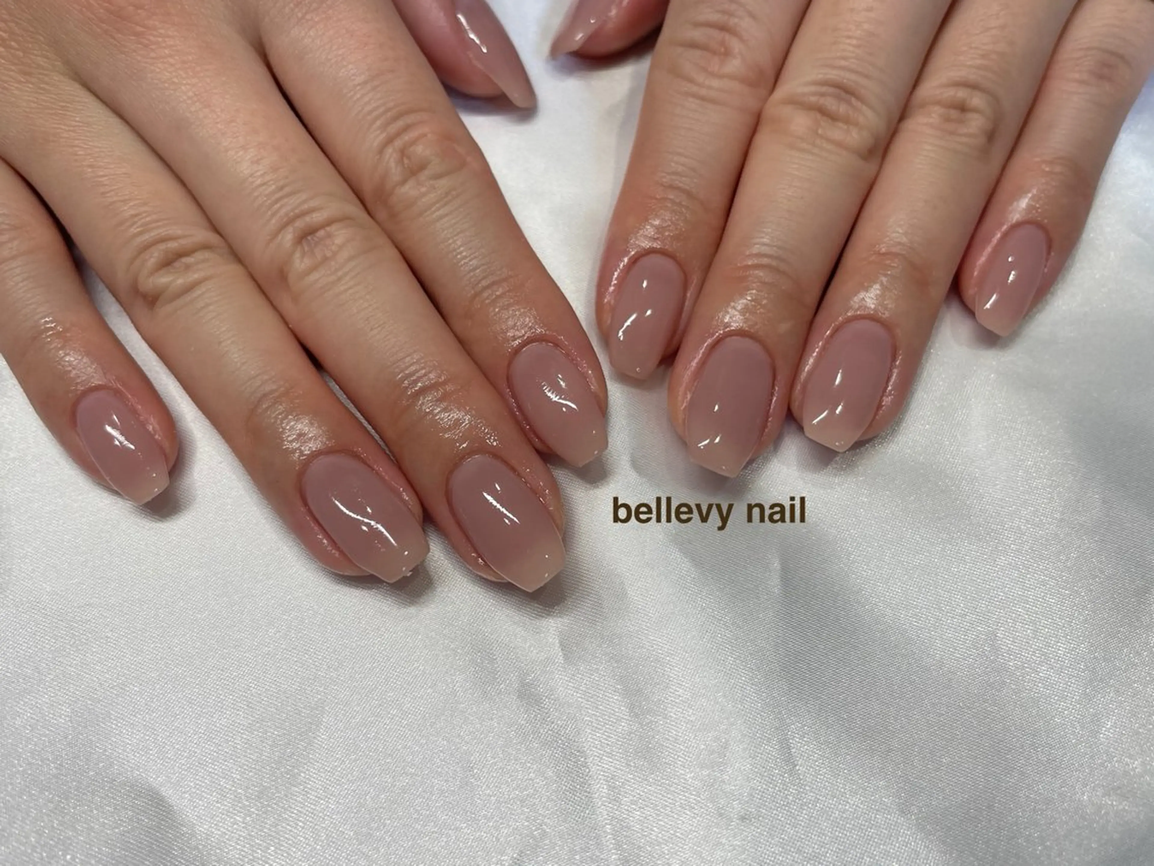 ネイル bellevy所属・藤原 はずきのネイルデザイン