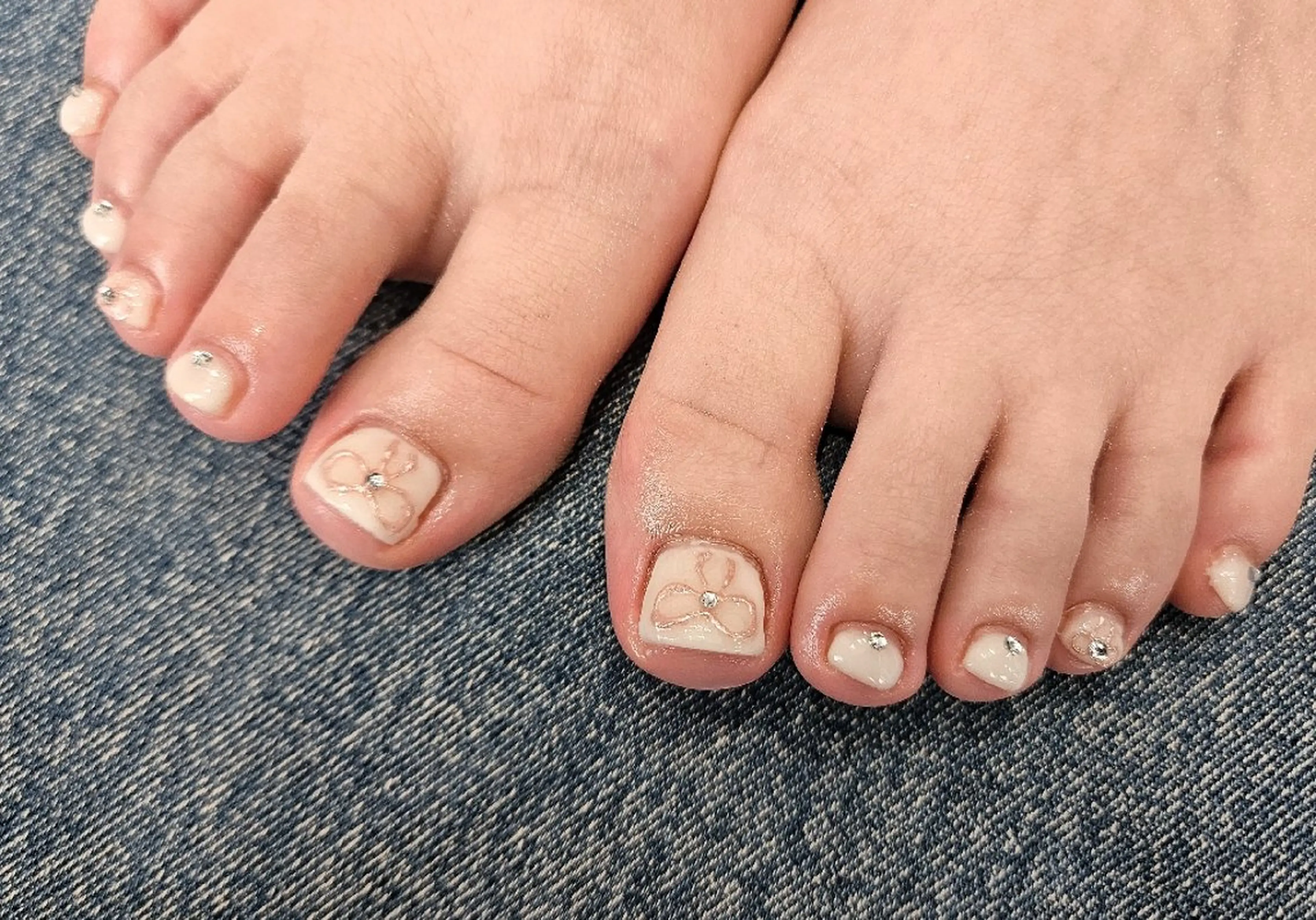 ネイル フットネイル 関口 友菜のヘアスタイル