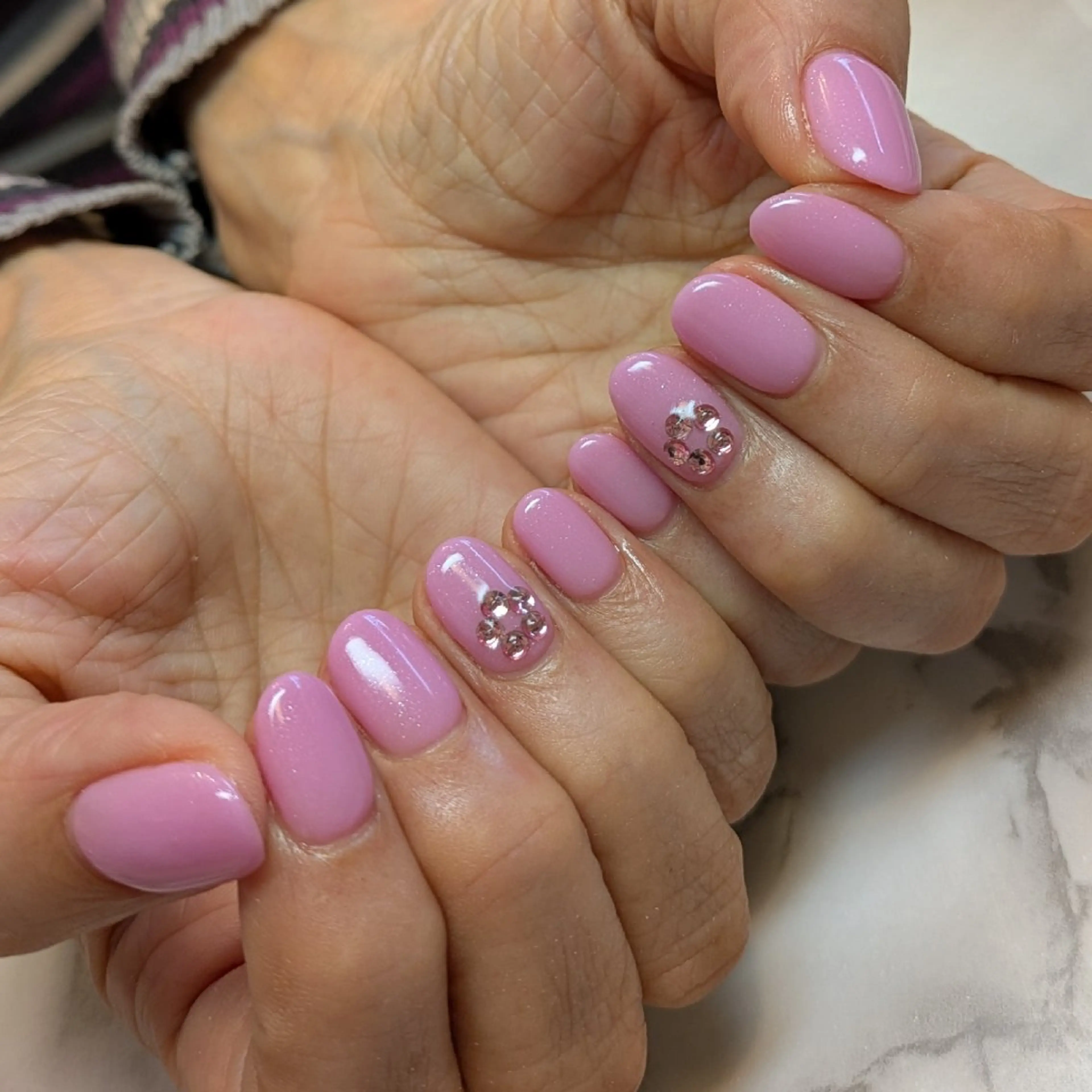 ネイル 桜ネイル ジェヌインネイル 河内のネイルデザイン