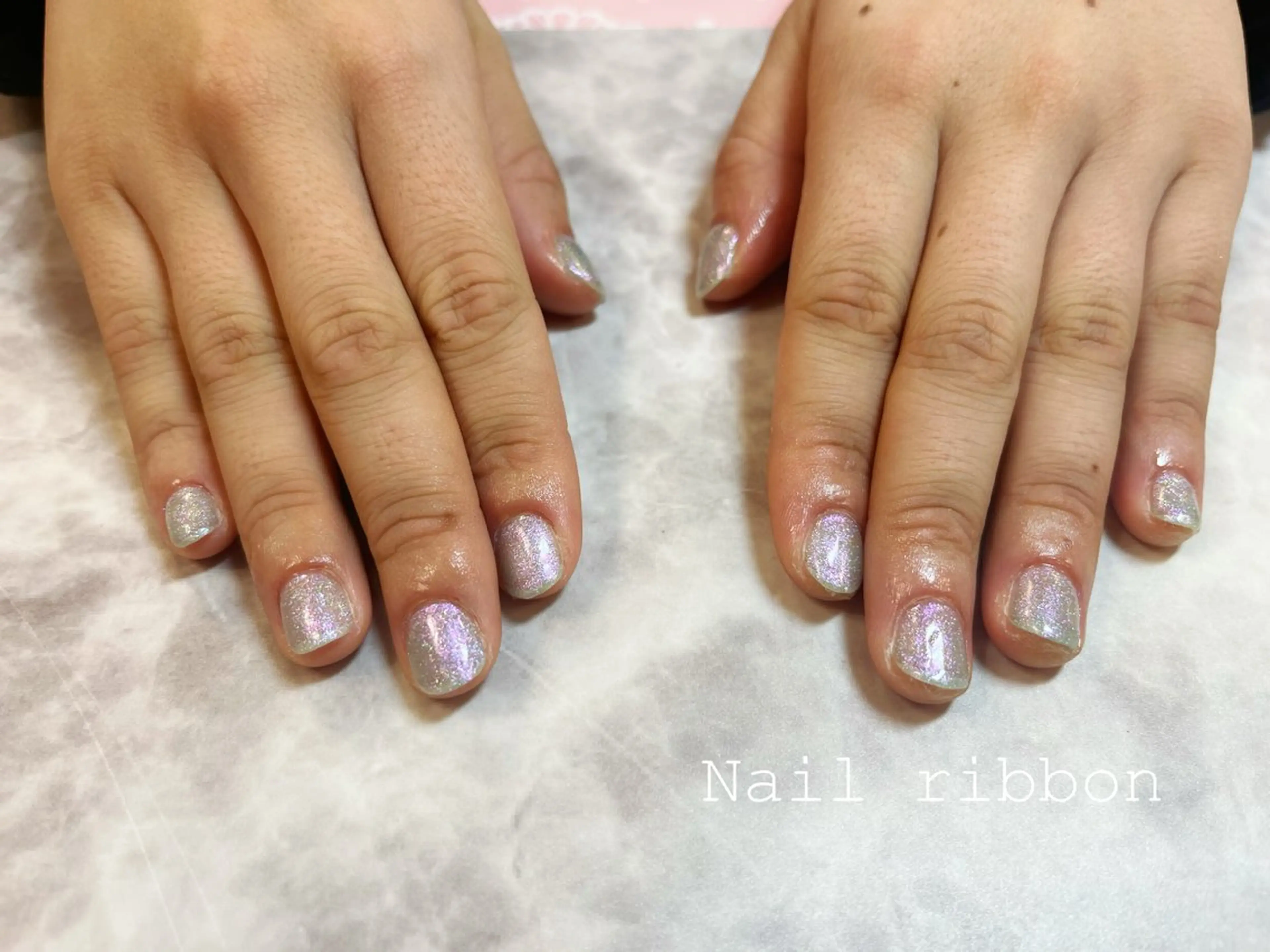 ネイル ワンカラーネイル ホワイト ネイルリボン 笠井のネイルデザイン