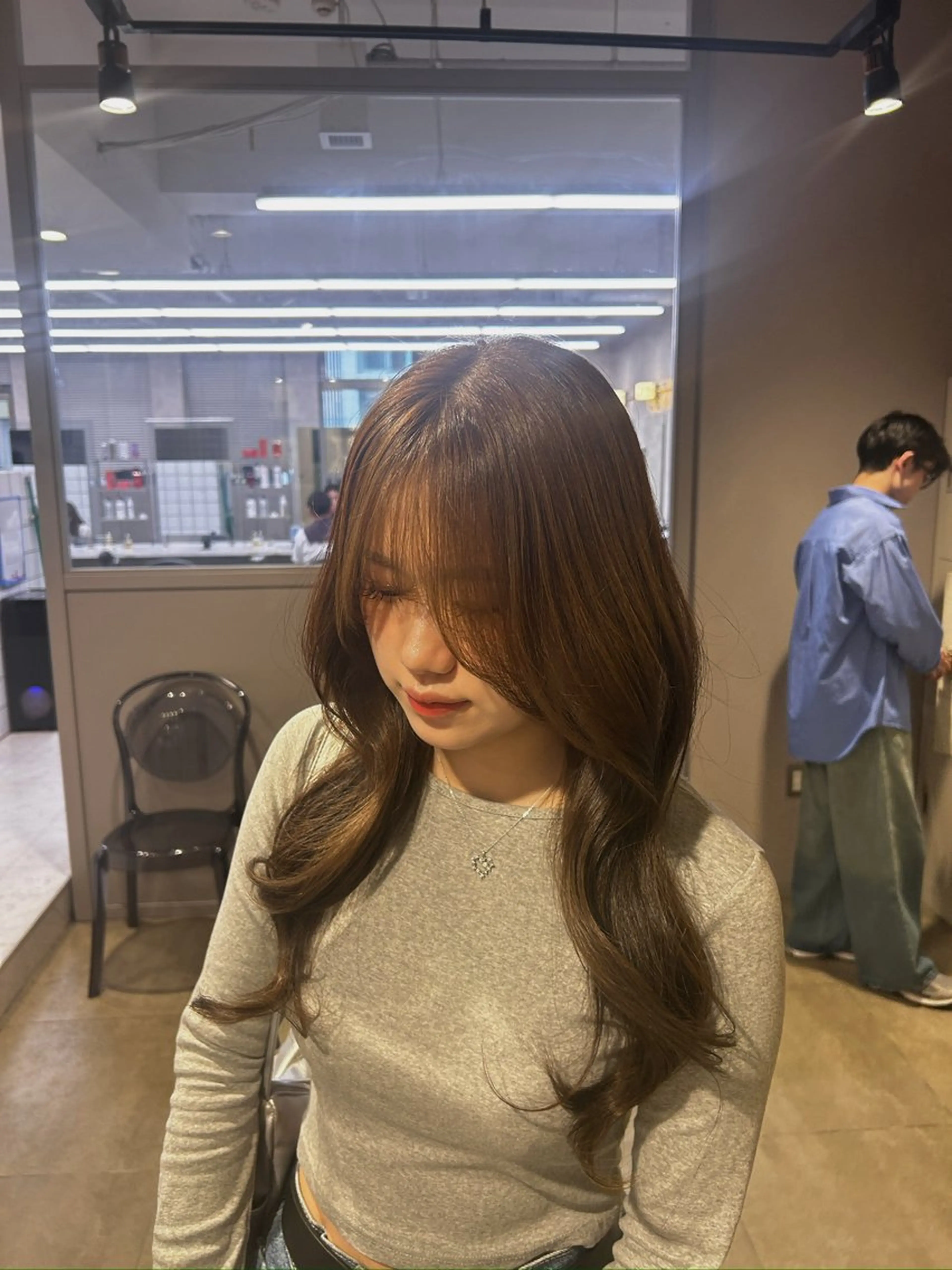 ロング カラー カット ヘアカラー トリートメント ヘッドスパ ヘアセット 🥯縮毛/レイヤー/ ベージュヘア🥯のヘアスタイル