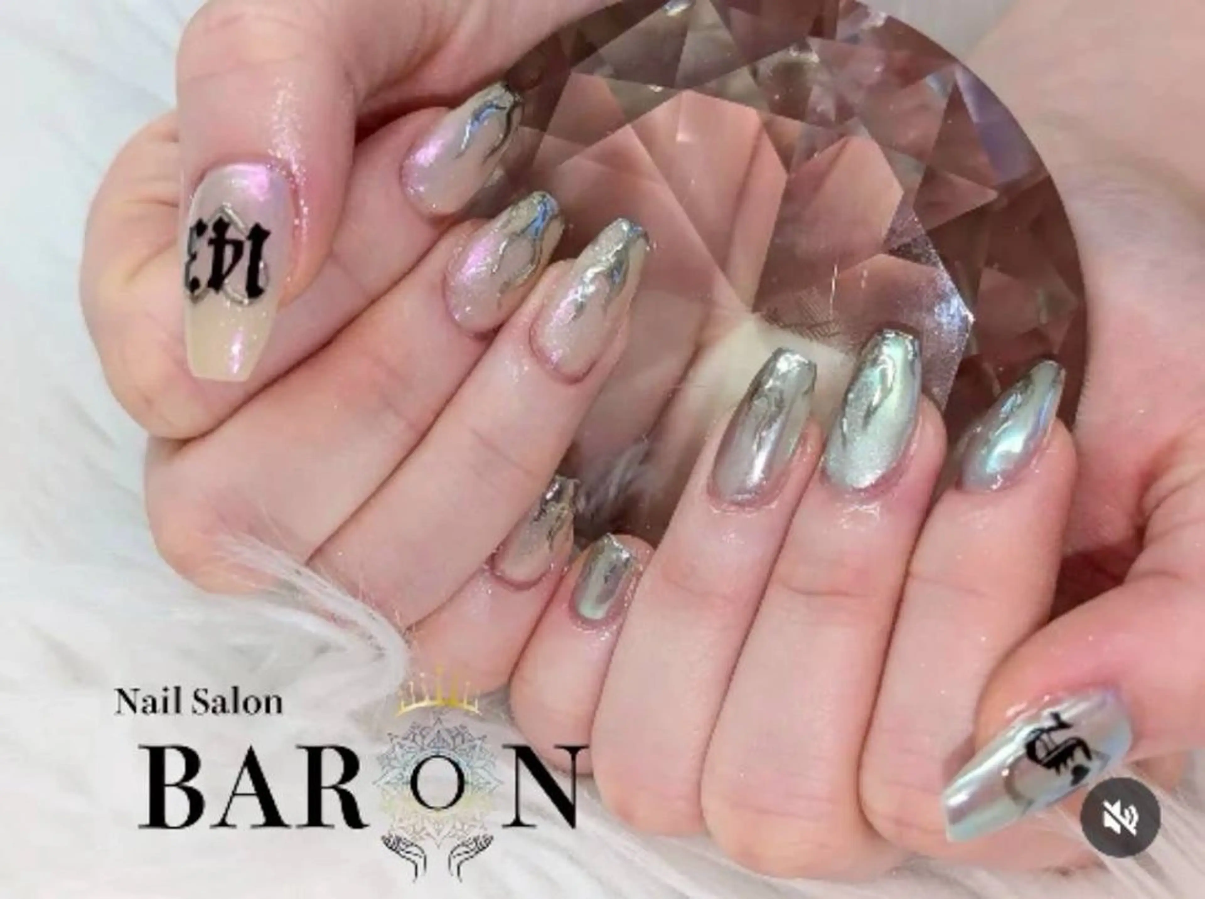 ネイル YOSHINO ♛︎BARON♛︎のネイルデザイン