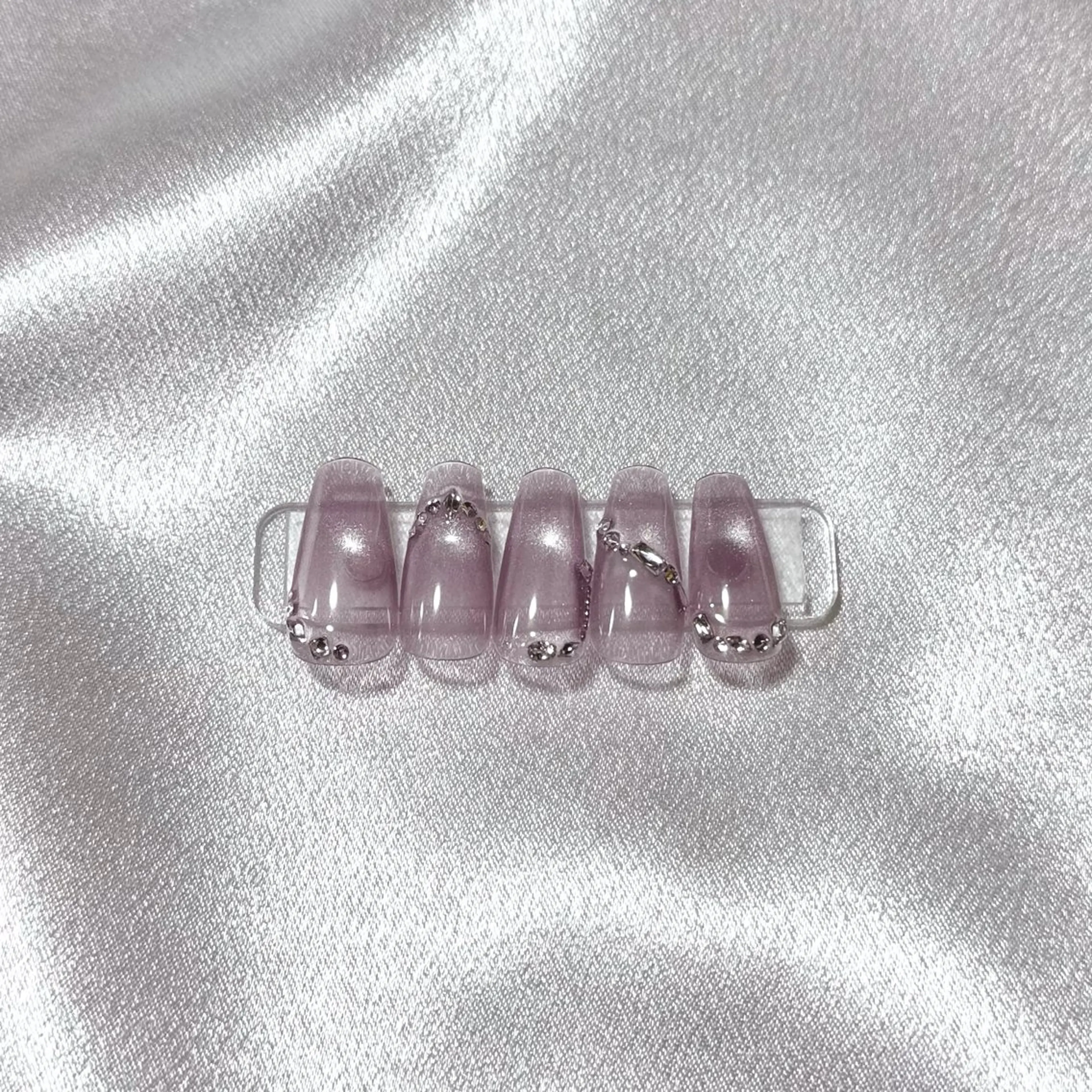 (オフ無し)マグネットネイル🫧の写真