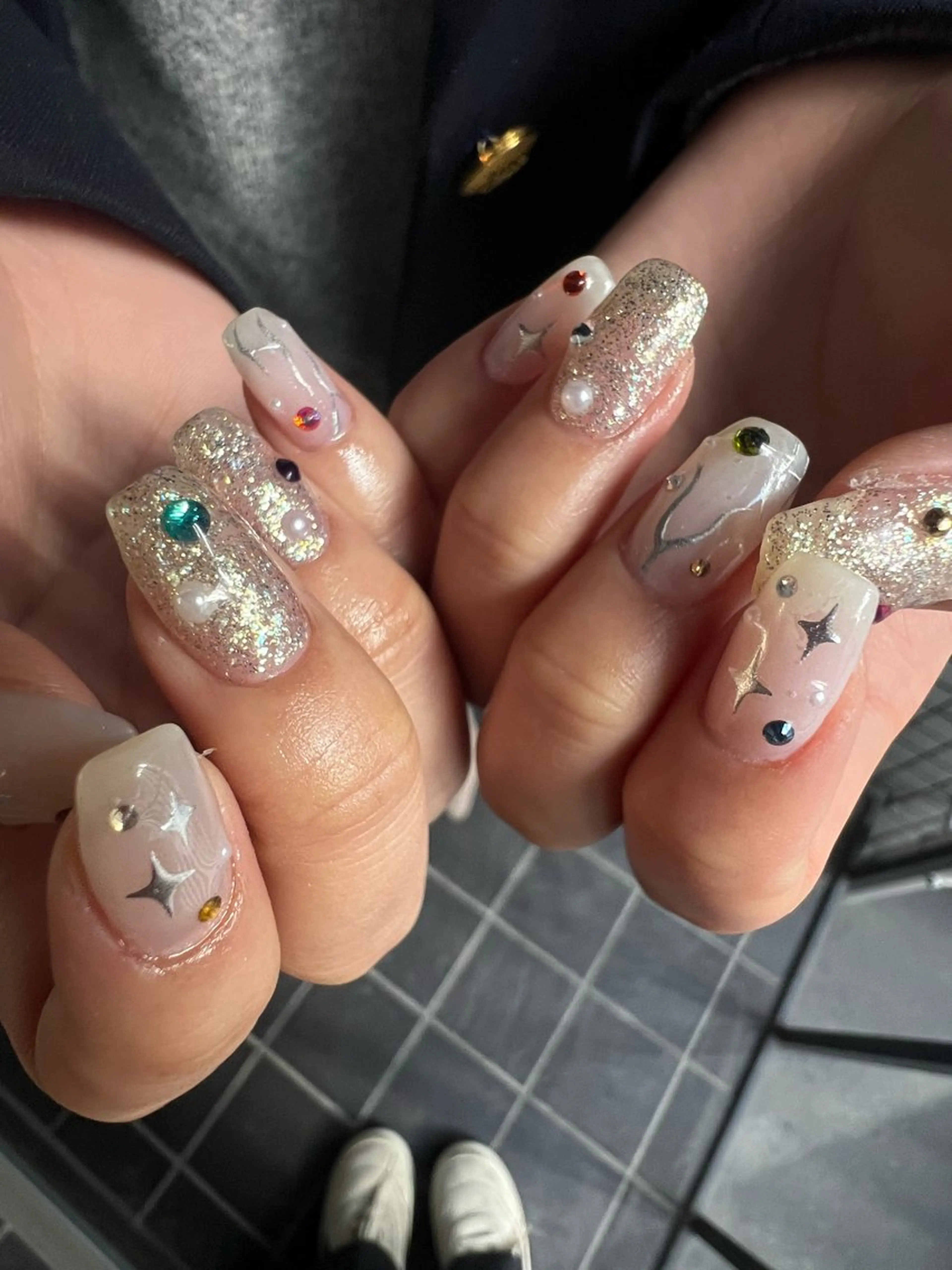 ネイル ハンドネイル Hata nail 🎀個性派ニュアンスのネイルデザイン
