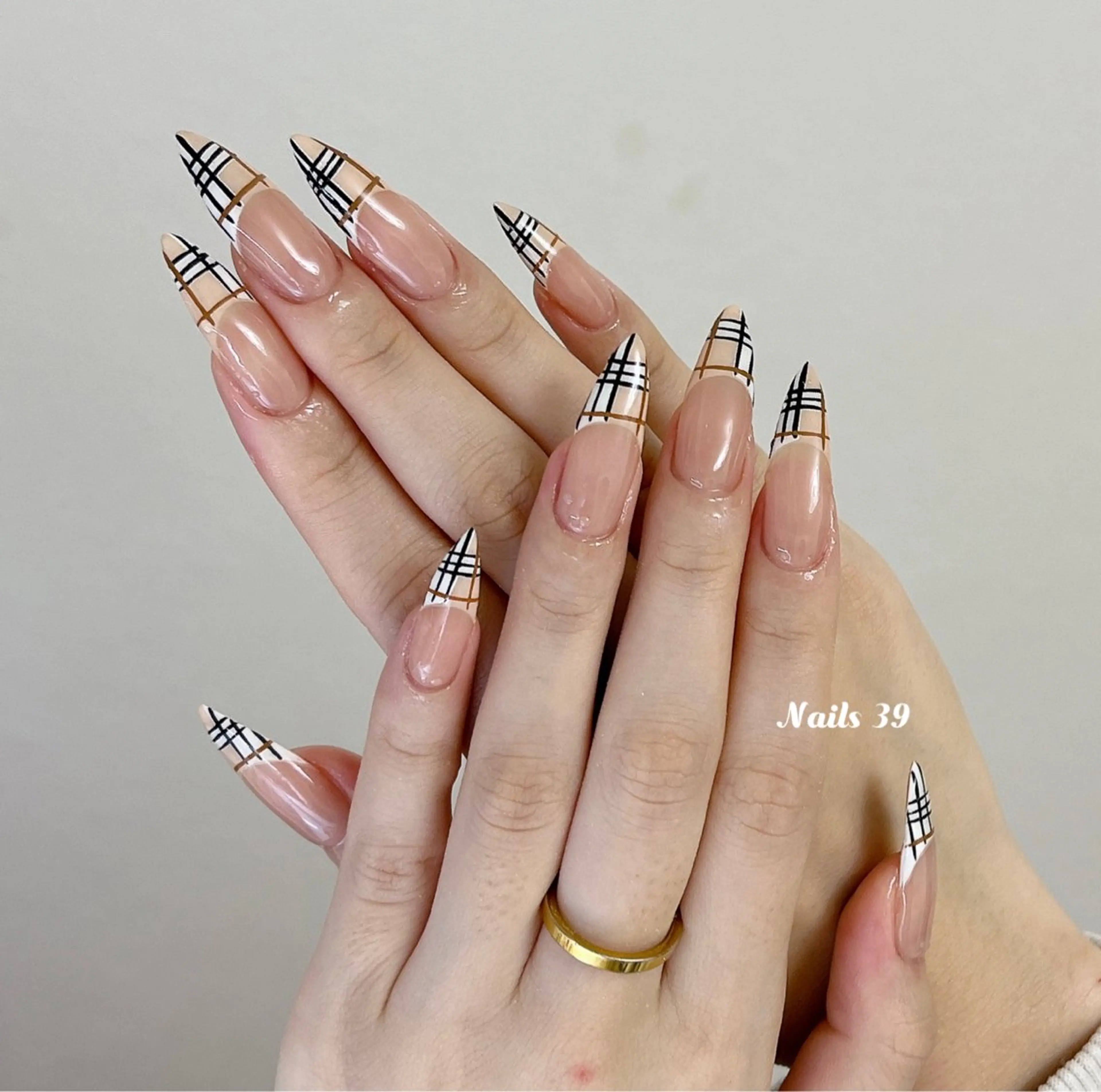 ネイル Nails 39のネイルデザイン