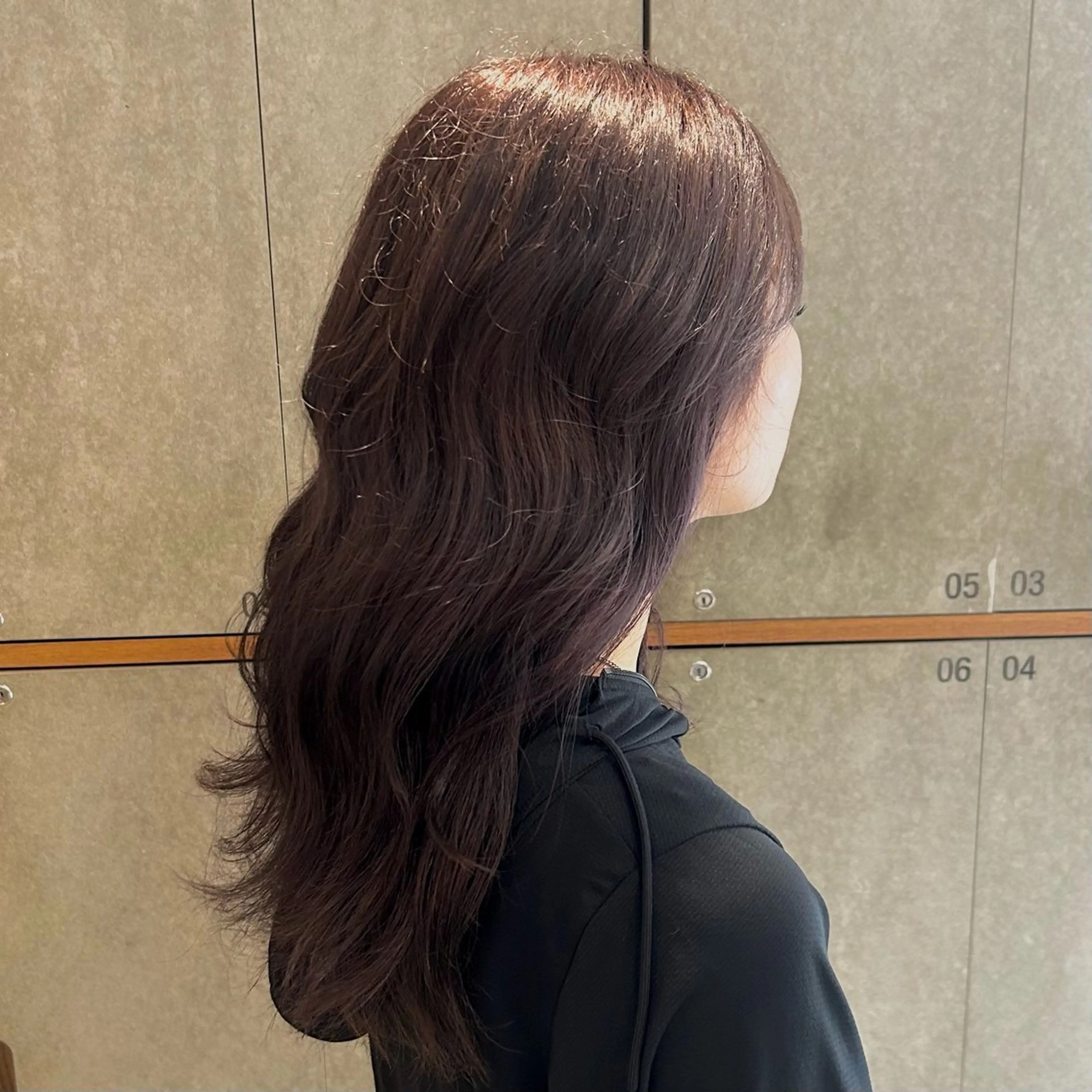 カラー グレージュ ラベンダーカラー ラベンダーグレージュ ラベンダーグレー ヘアカラー トリートメント ココナ./ 艶っぽカラー🐏のヘアスタイル