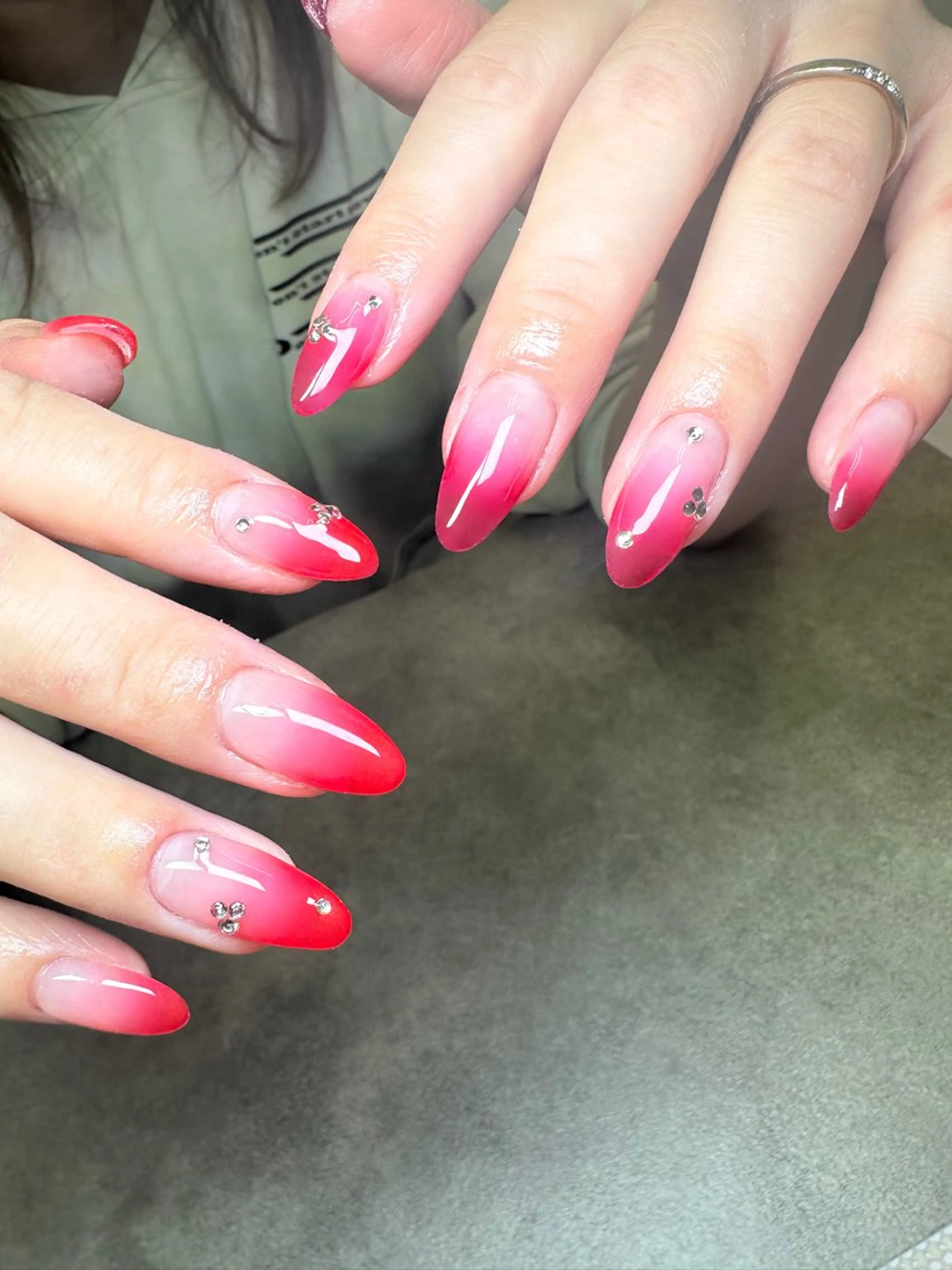 ネイル Lily所属・Nail Lilyのネイルデザイン