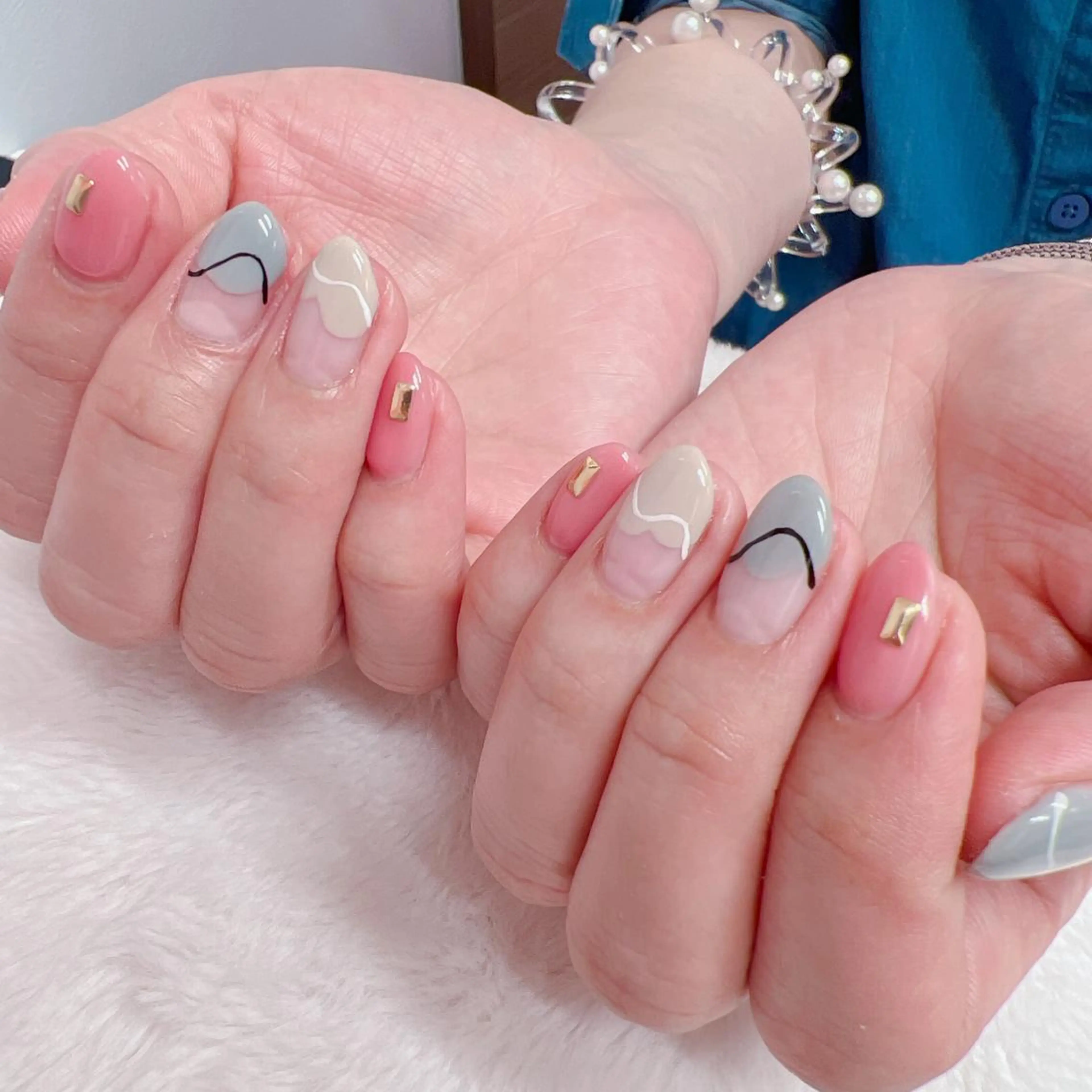 ネイル Emi lyのネイルデザイン