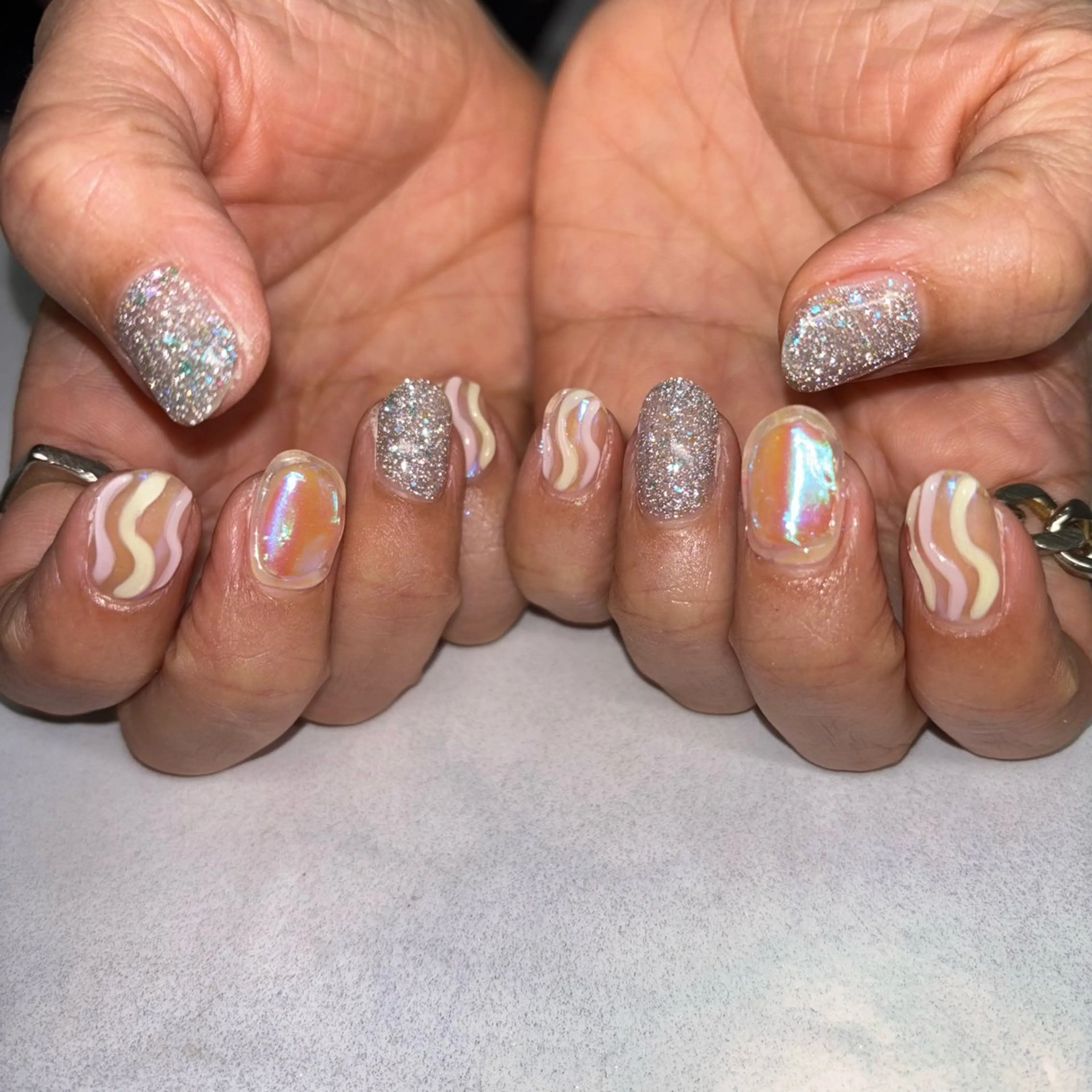 ネイル フラッシュネイル ハンドネイル RE💟N.NAIL ラテン系お姉さんのネイルデザイン