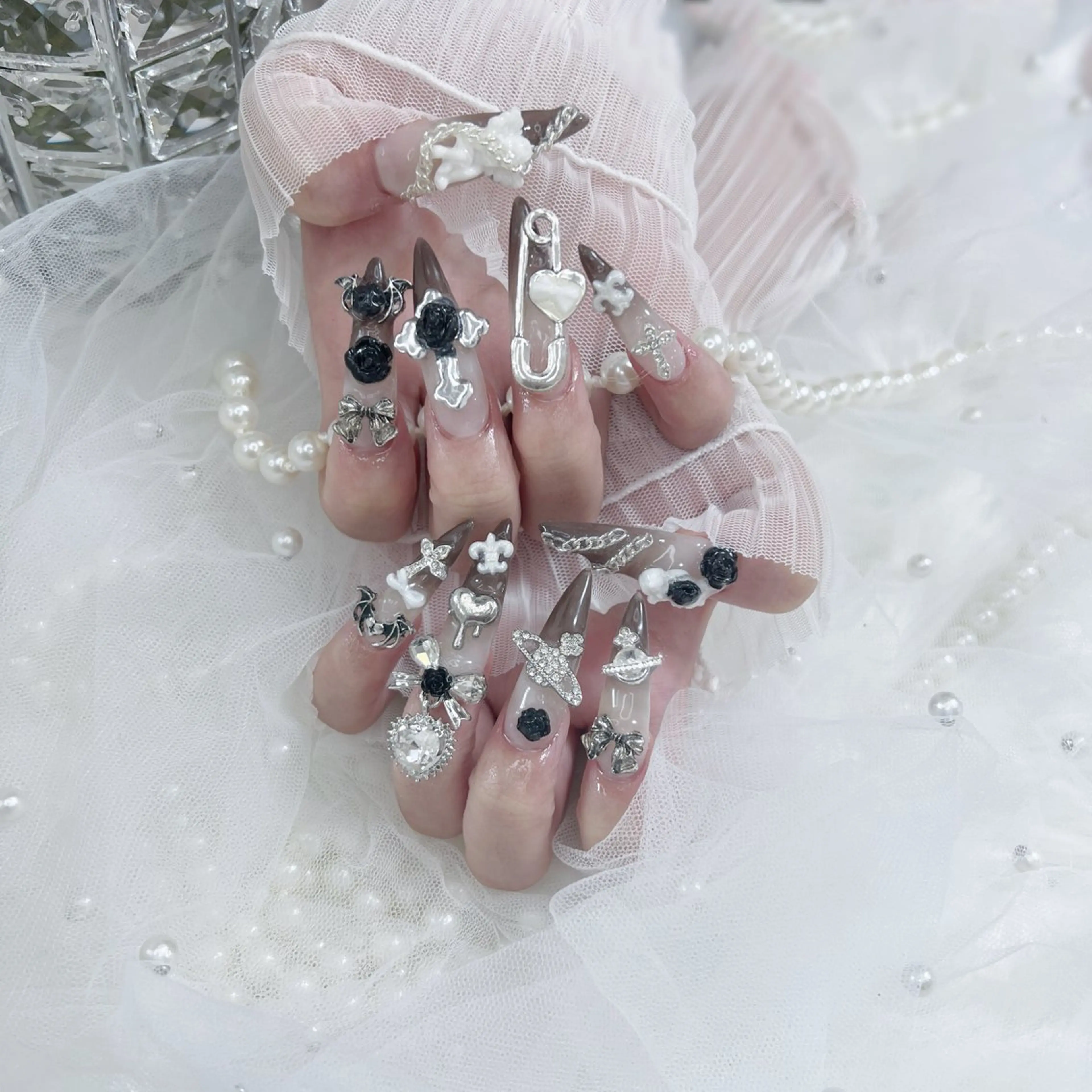 ネイル 𝐑𝐢𝐦𝐮𝐚 𝐍𝐚𝐢𝐥のネイルデザイン