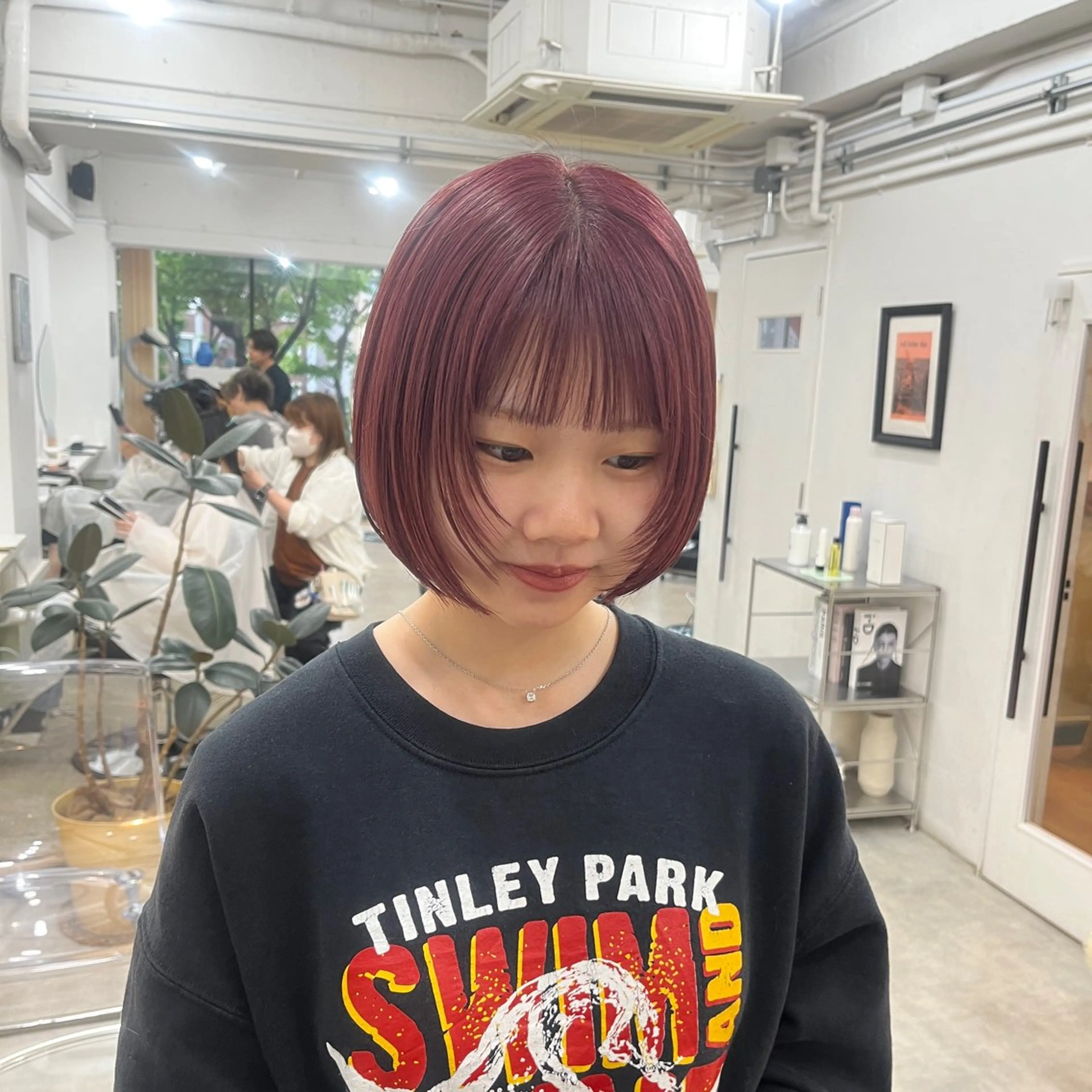 ショート ボブパーマ🥣KON コンナツミのヘアスタイル