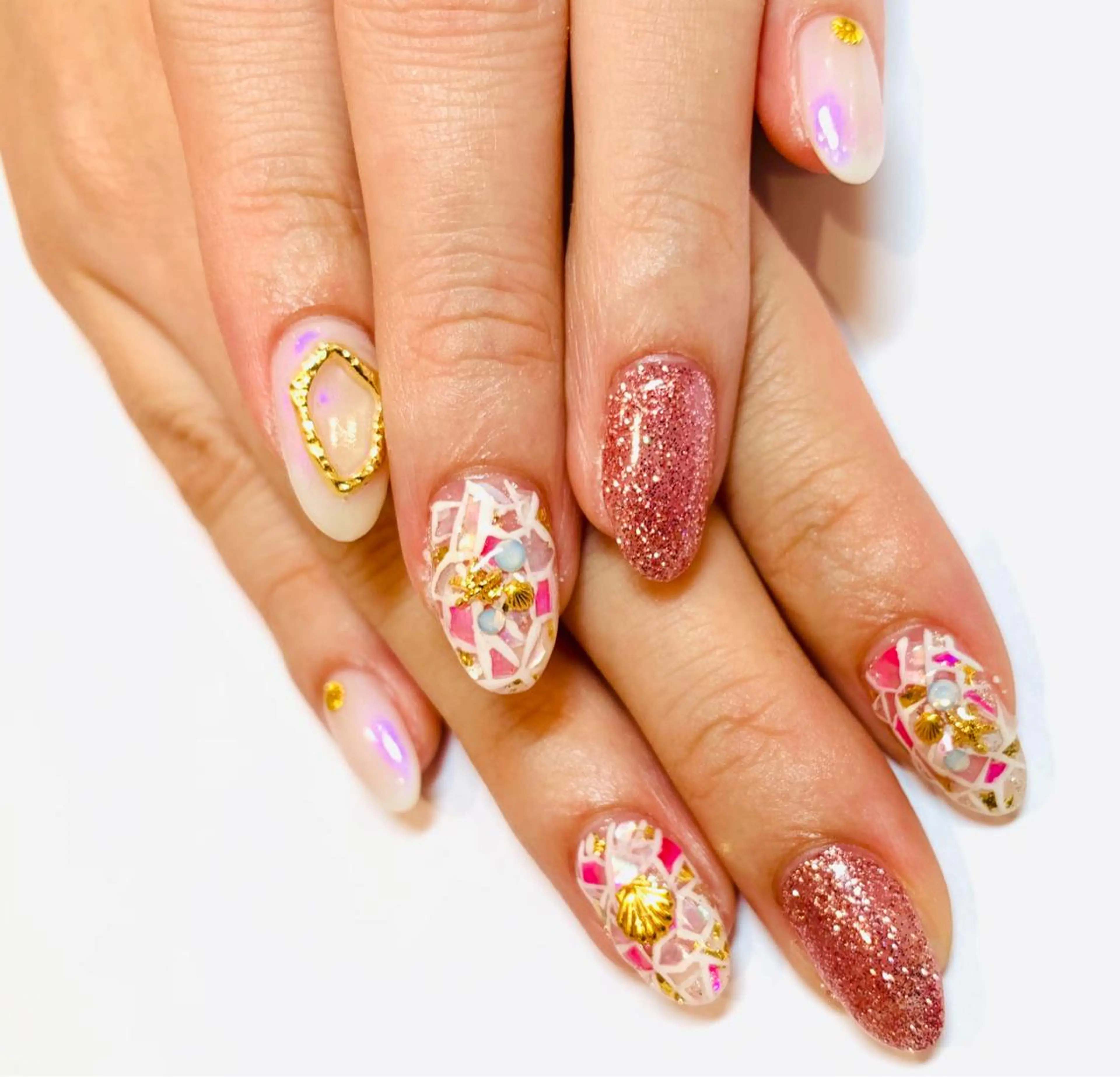 ネイル f'bloom L’ecrinのネイルデザイン