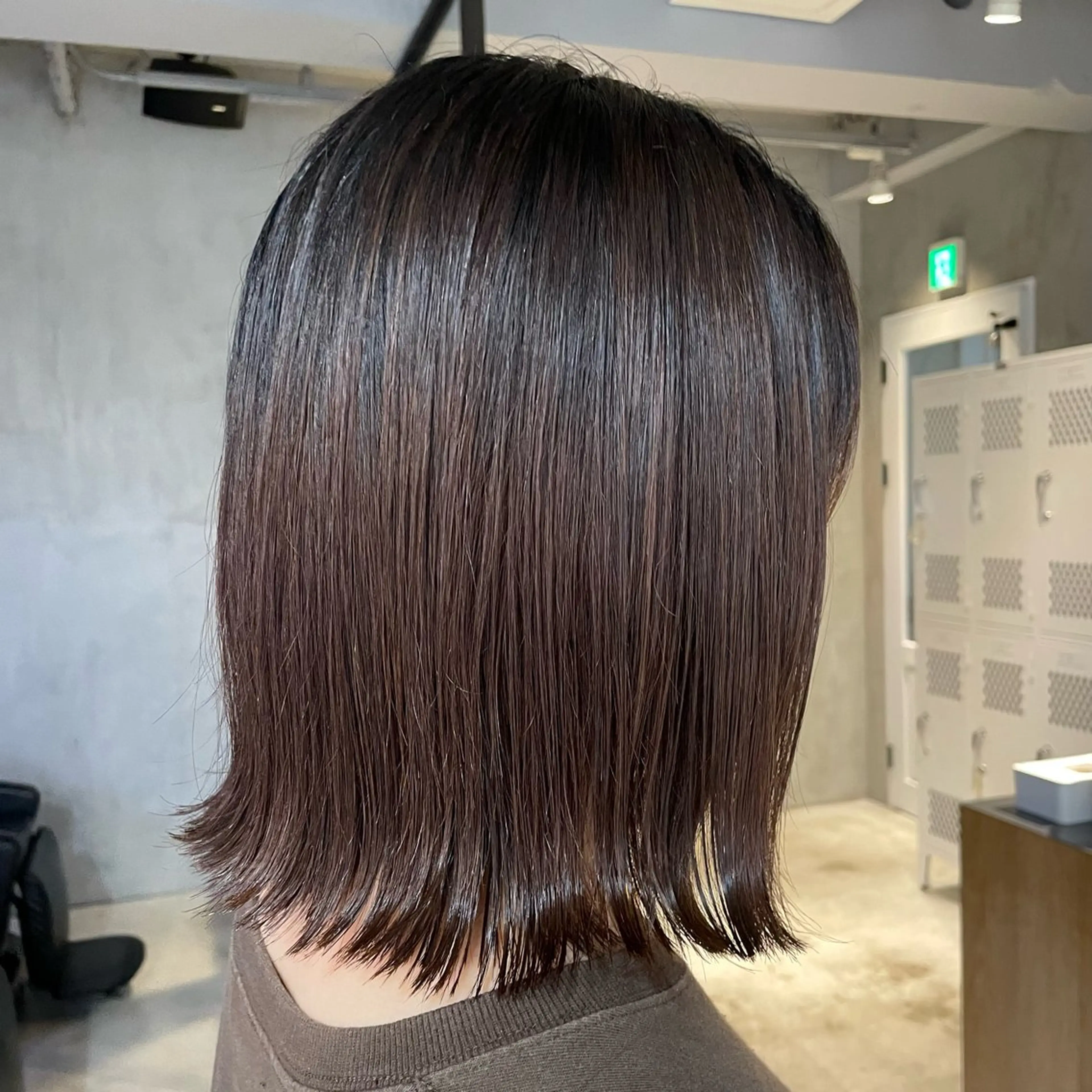 ミディアム カラー ブラウンカラー ショコラブラウン ひなた / elima調布のヘアスタイル