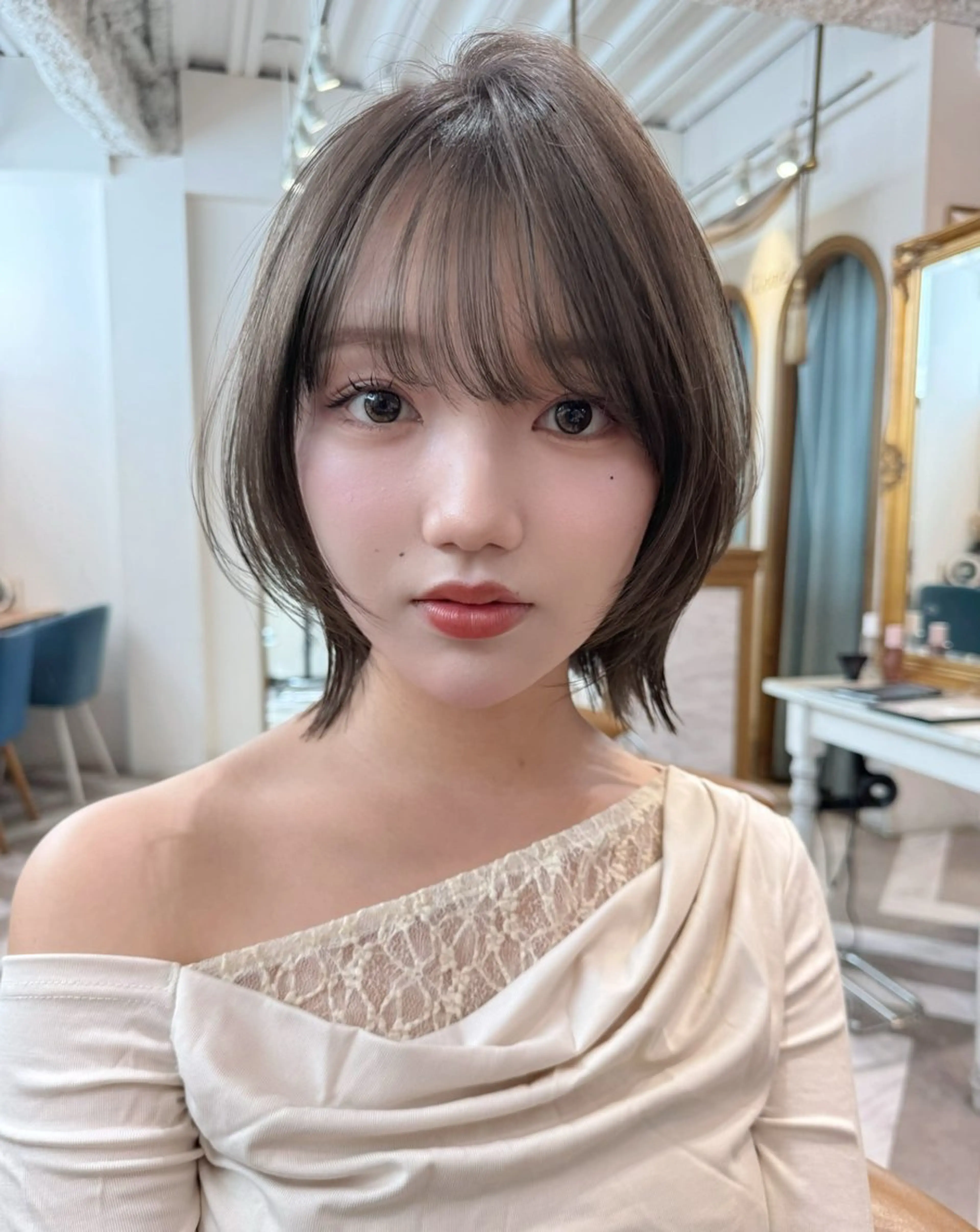 ショート カット ヘアカラー トリートメント レイヤーカット /透明感カラー西田のヘアスタイル