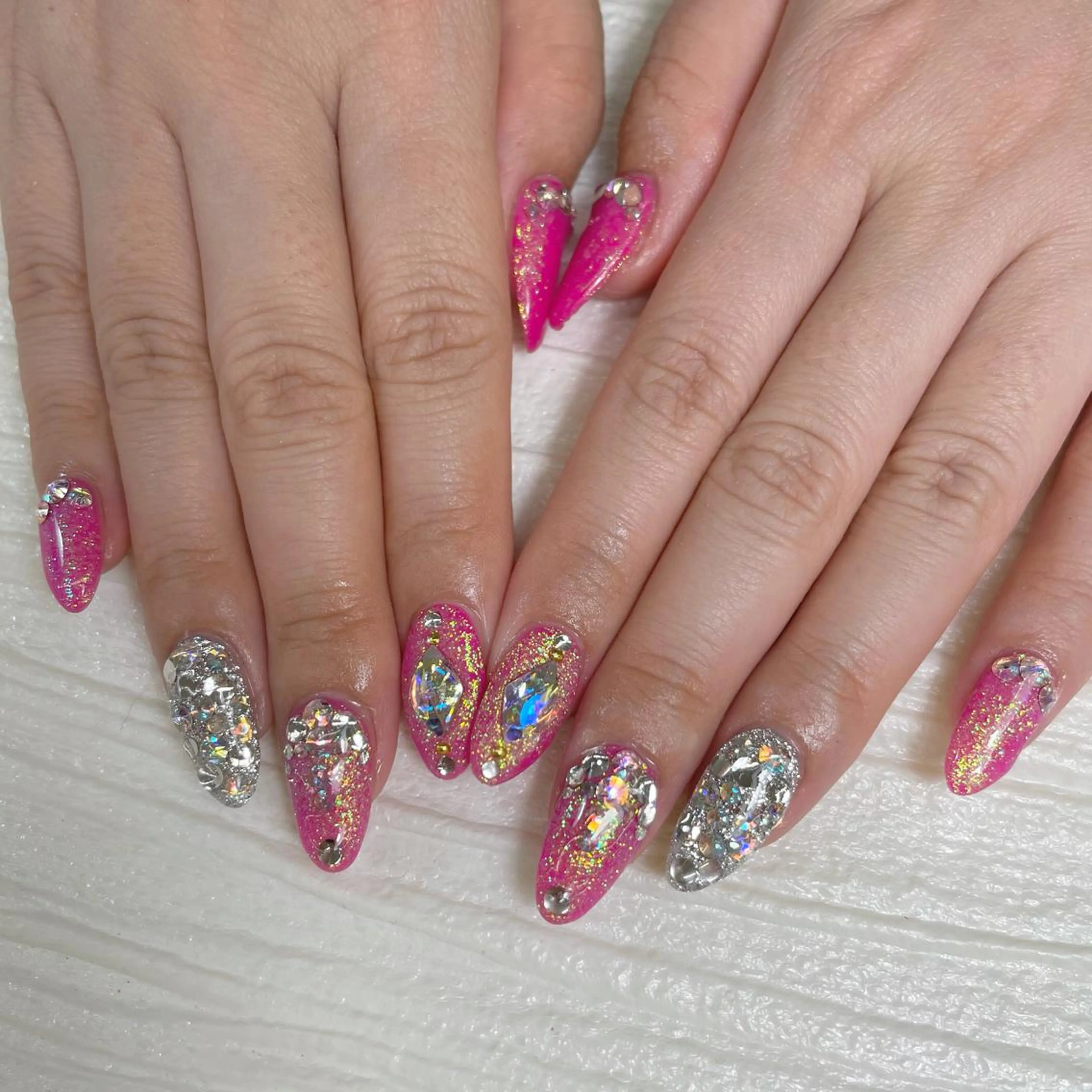 ネイル Nail Blue512所属・Nailist MINORIのネイルデザイン