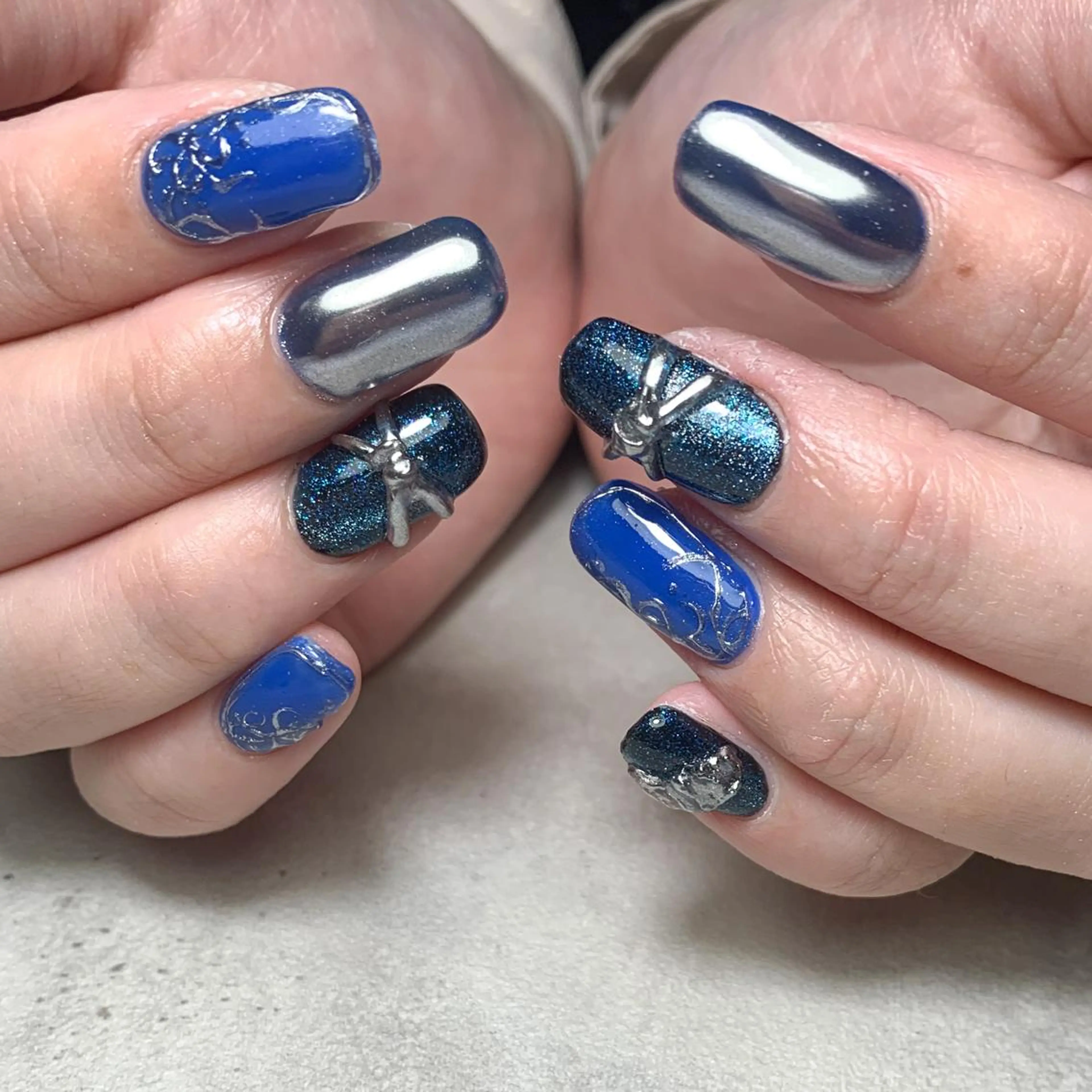 ネイル ハンドネイル atelier　FIORITURA所属・FIORITURA aiのネイルデザイン