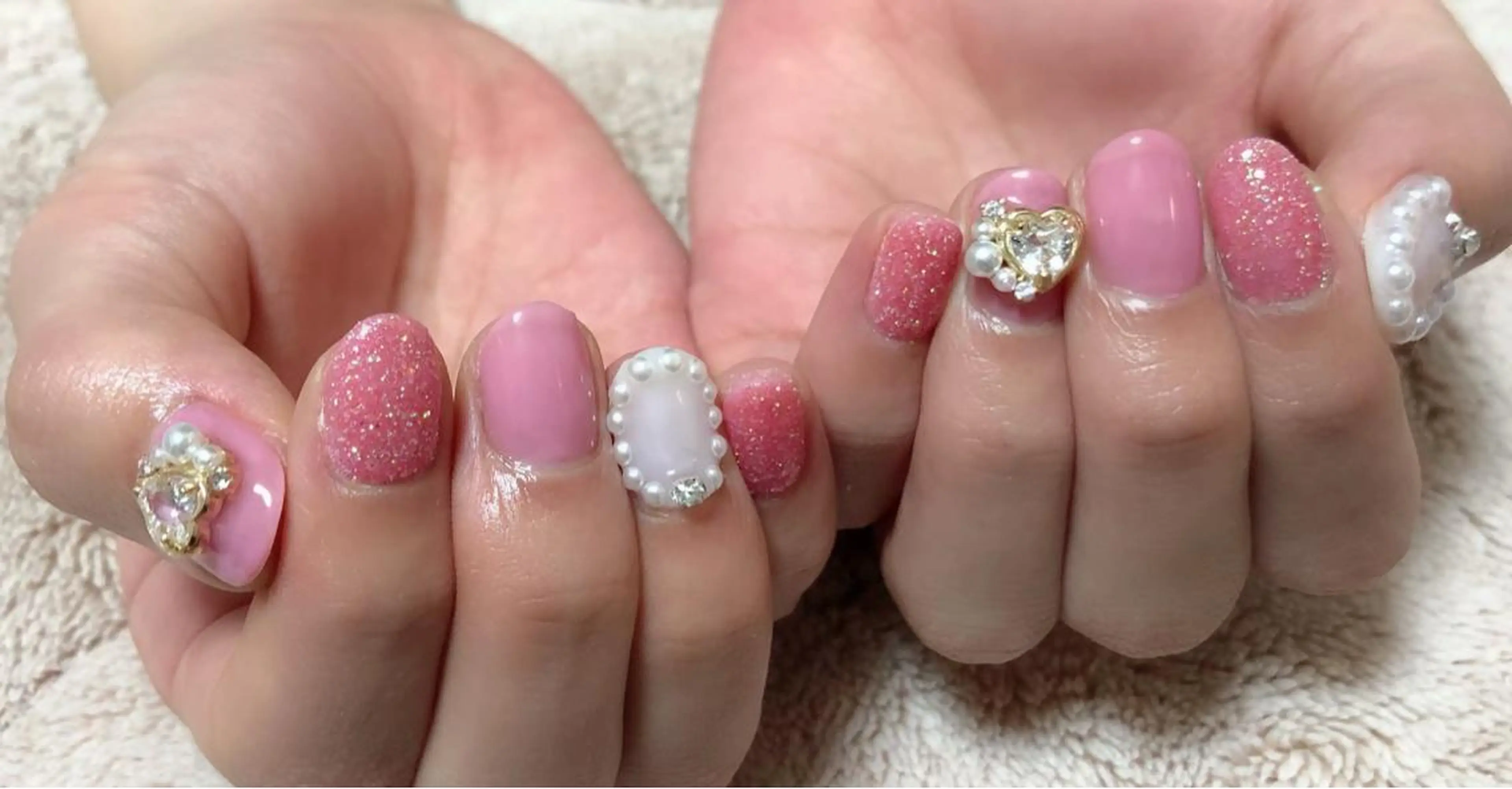 ネイル ハンドネイル t. yoshizawaのネイルデザイン