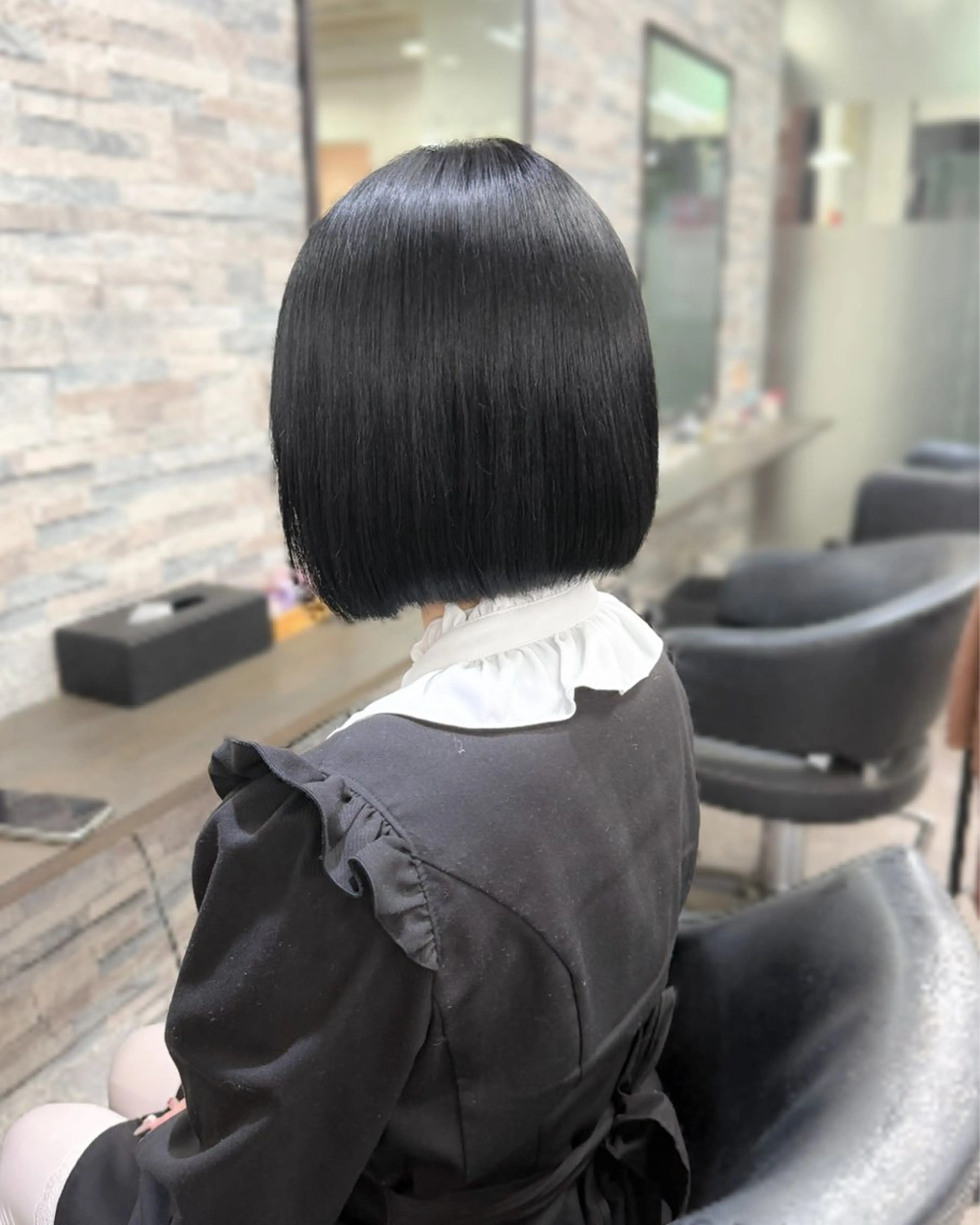 ミディアム カラー ヘアカラー トリートメント ハイトーンエクステ 🎩カズキ🎩のヘアスタイル