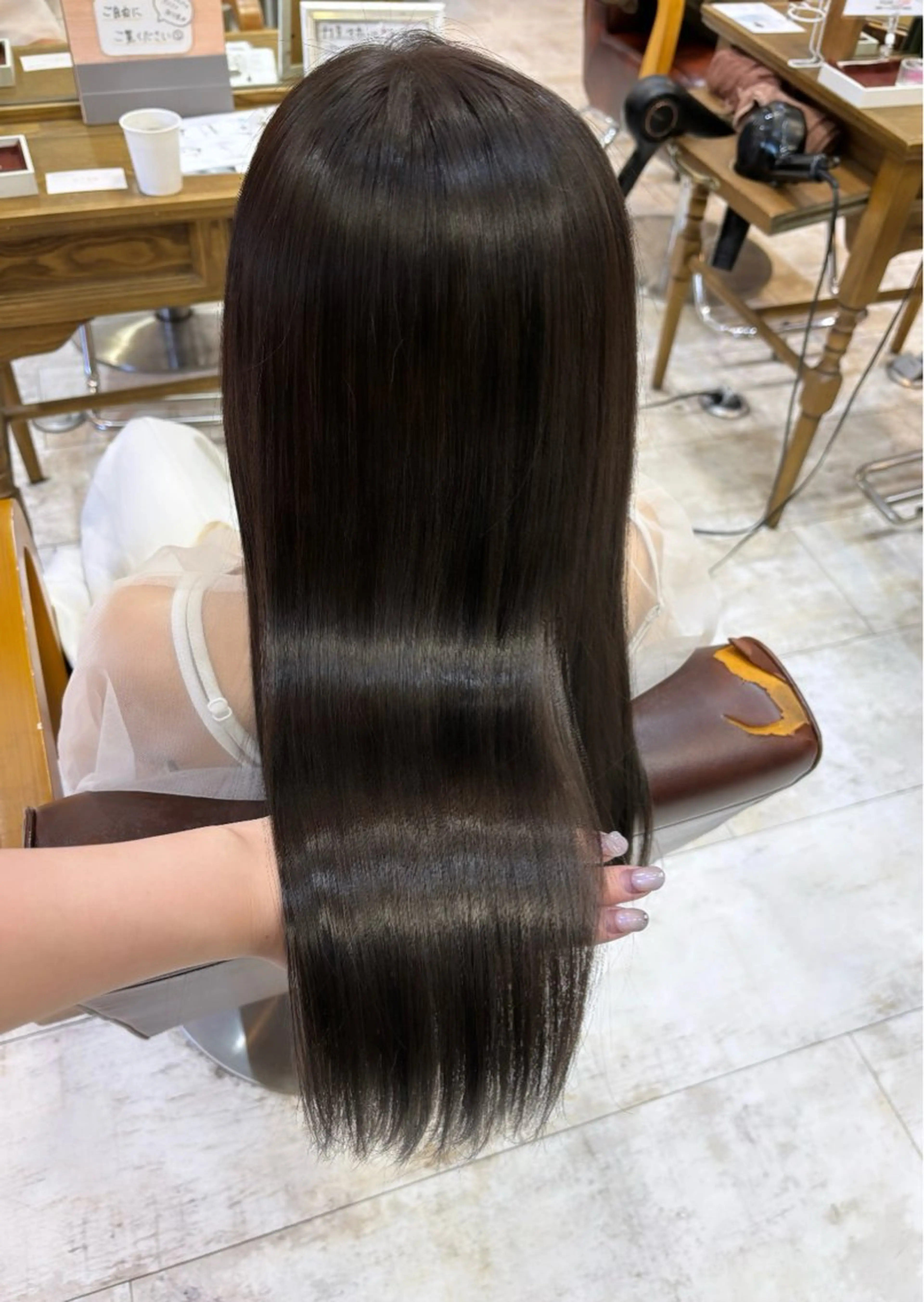 ロング ヘアカラー トリートメント 🪼艶カラー🪼 田口彩香のヘアスタイル