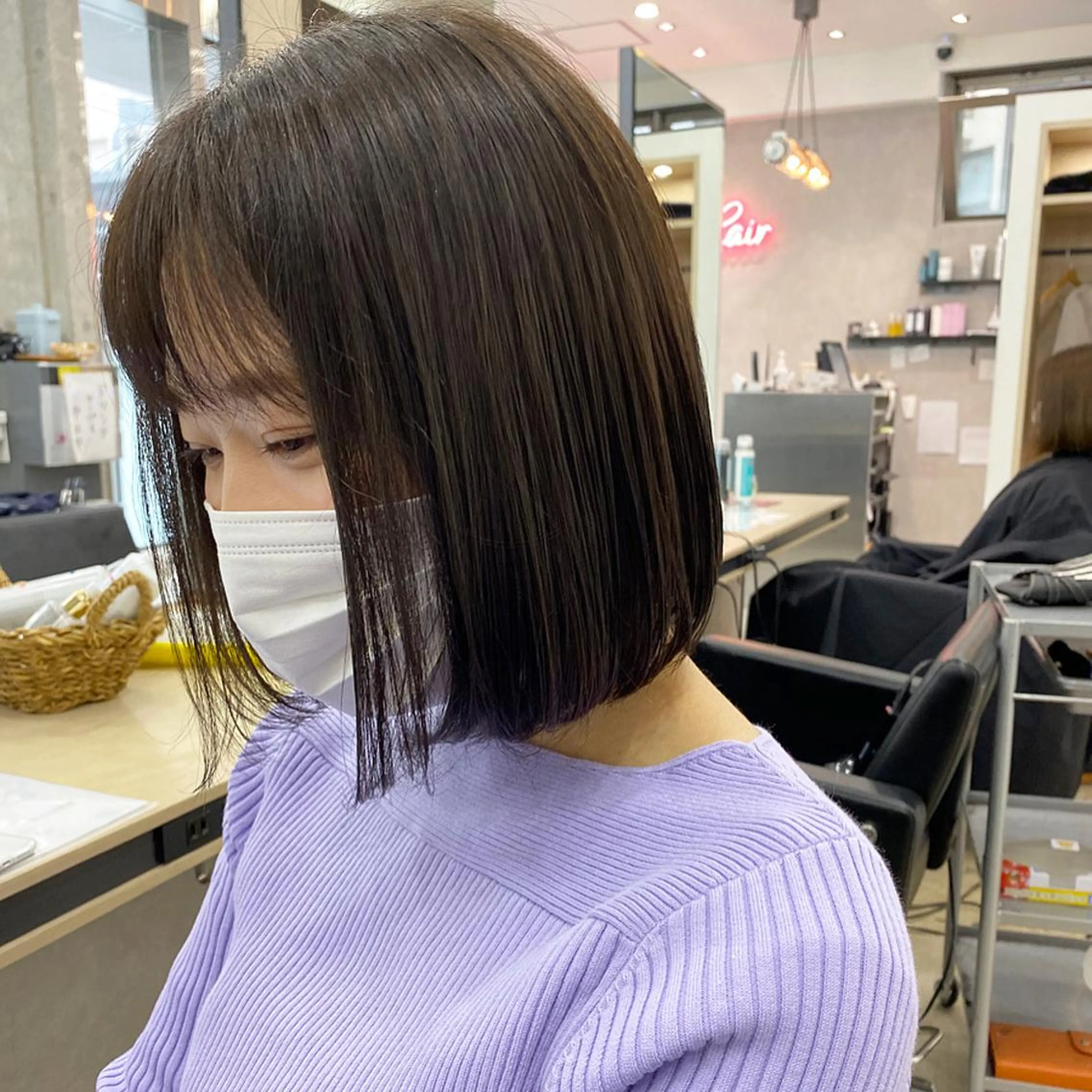 ショート カラー オリーブ/アッシュ やわらか透明感カラーのヘアスタイル