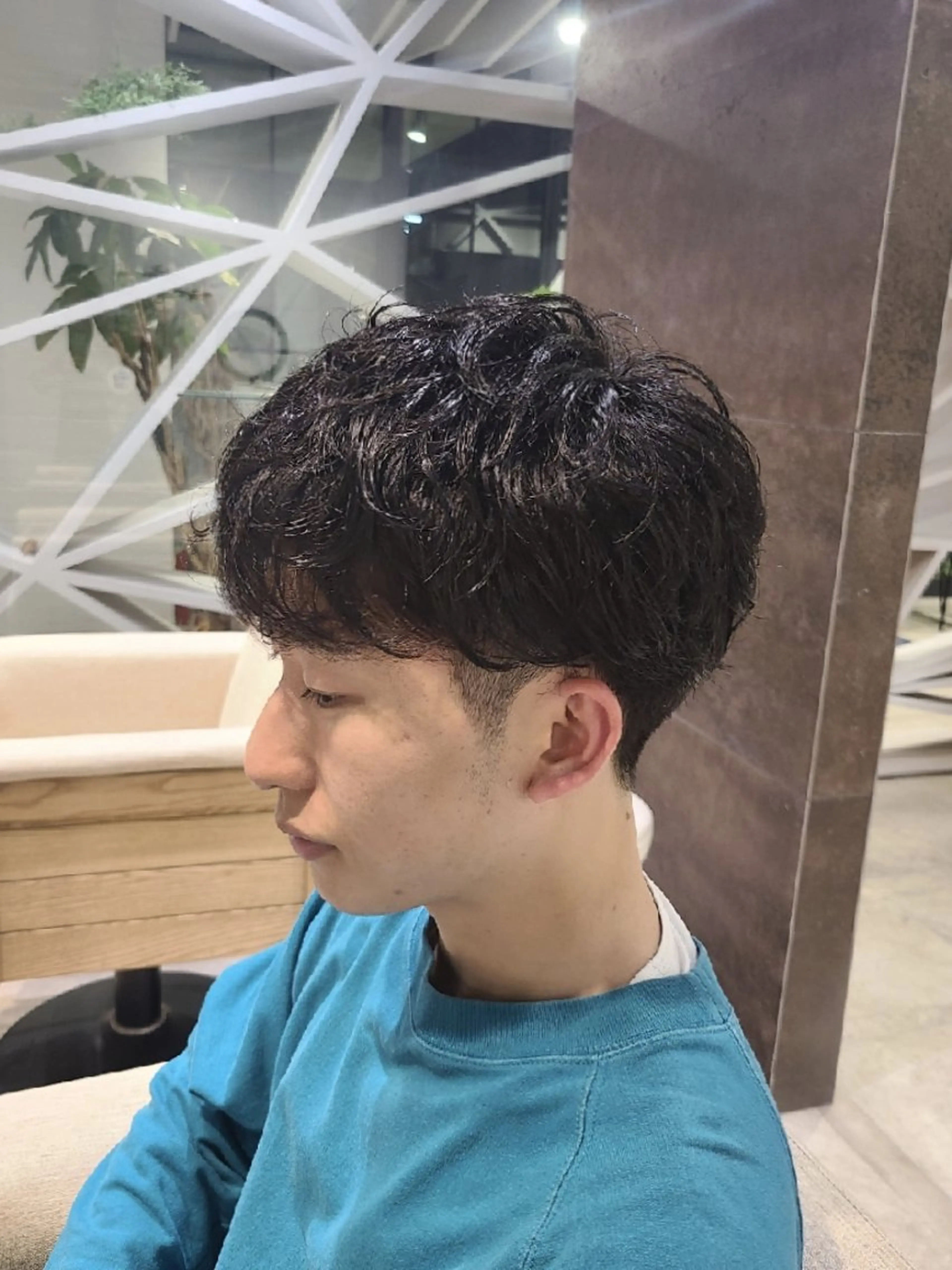 メンズ 佐々木 美玖のヘアスタイル