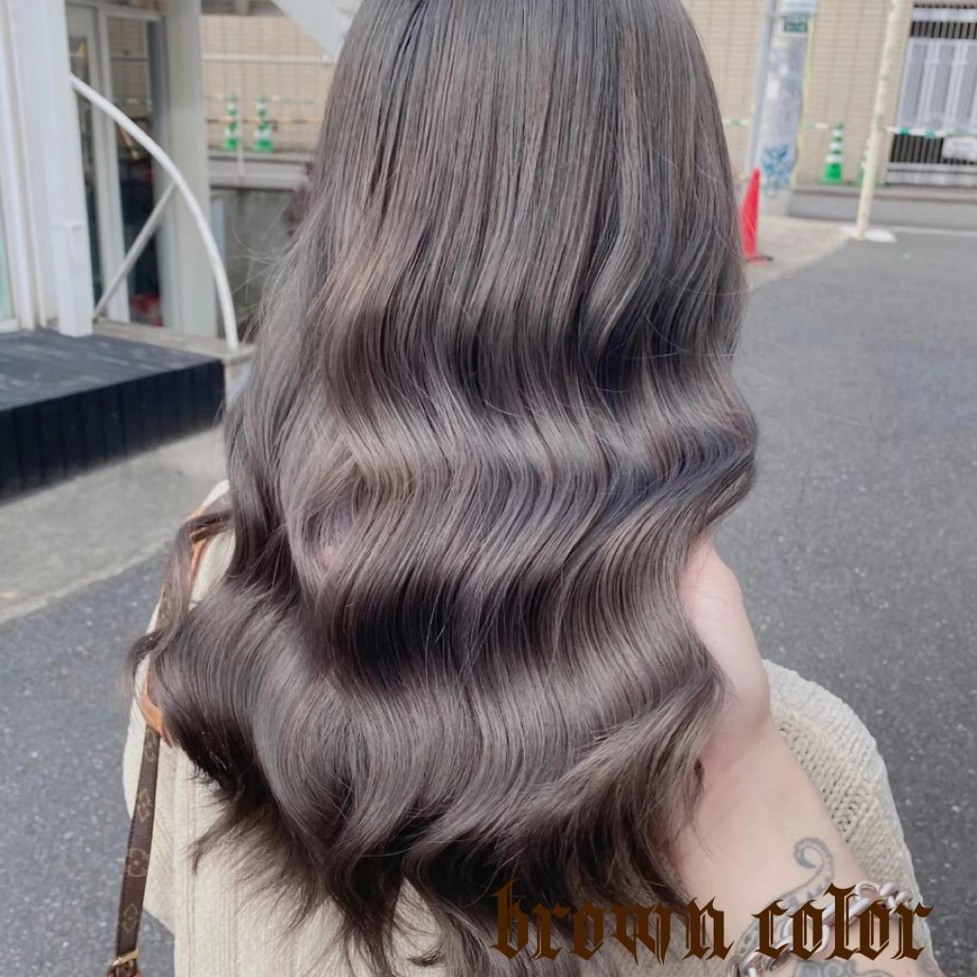 ロング カラー シールエクステ アクアカラー ブリーチ ケアブリーチ ダブルカラー 似合わせパーマ🔥 渡邉愛斗のヘアスタイル