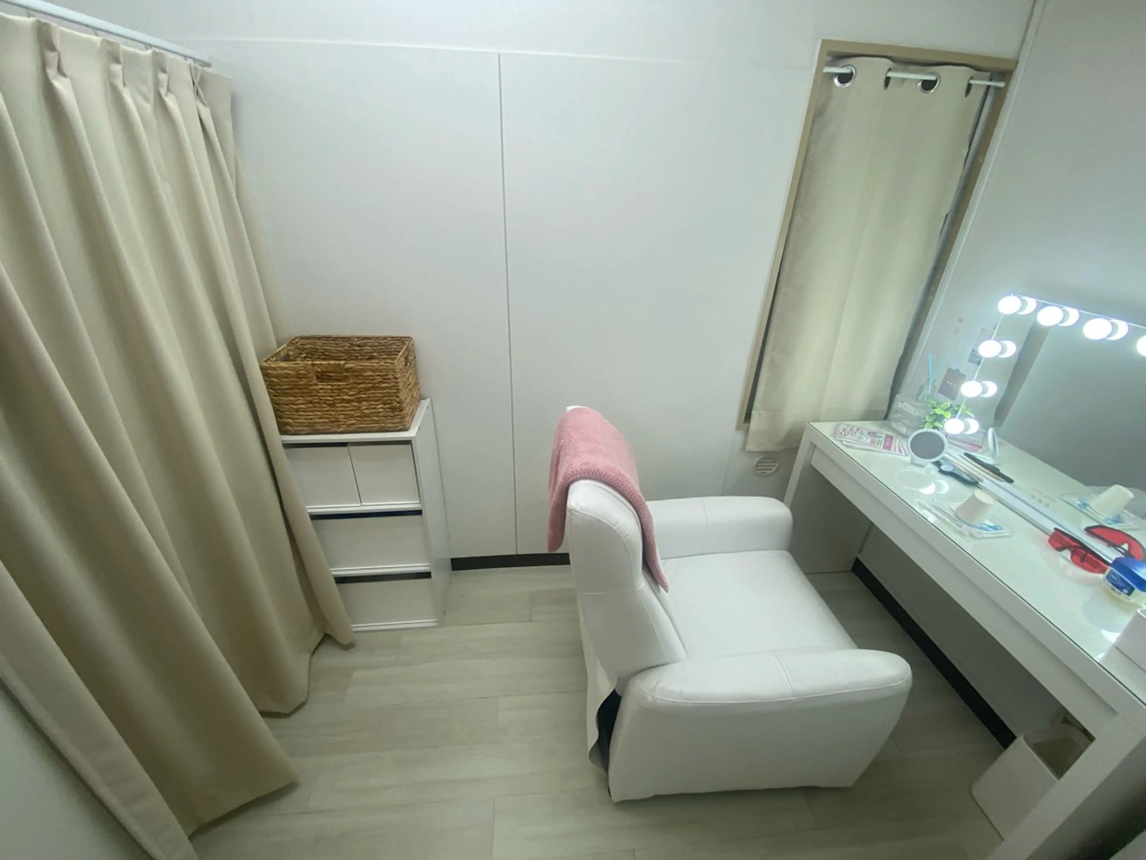 ecxia white 高田馬場所属・セルフホワイトニング エクシア 高田馬場のその他イメージ