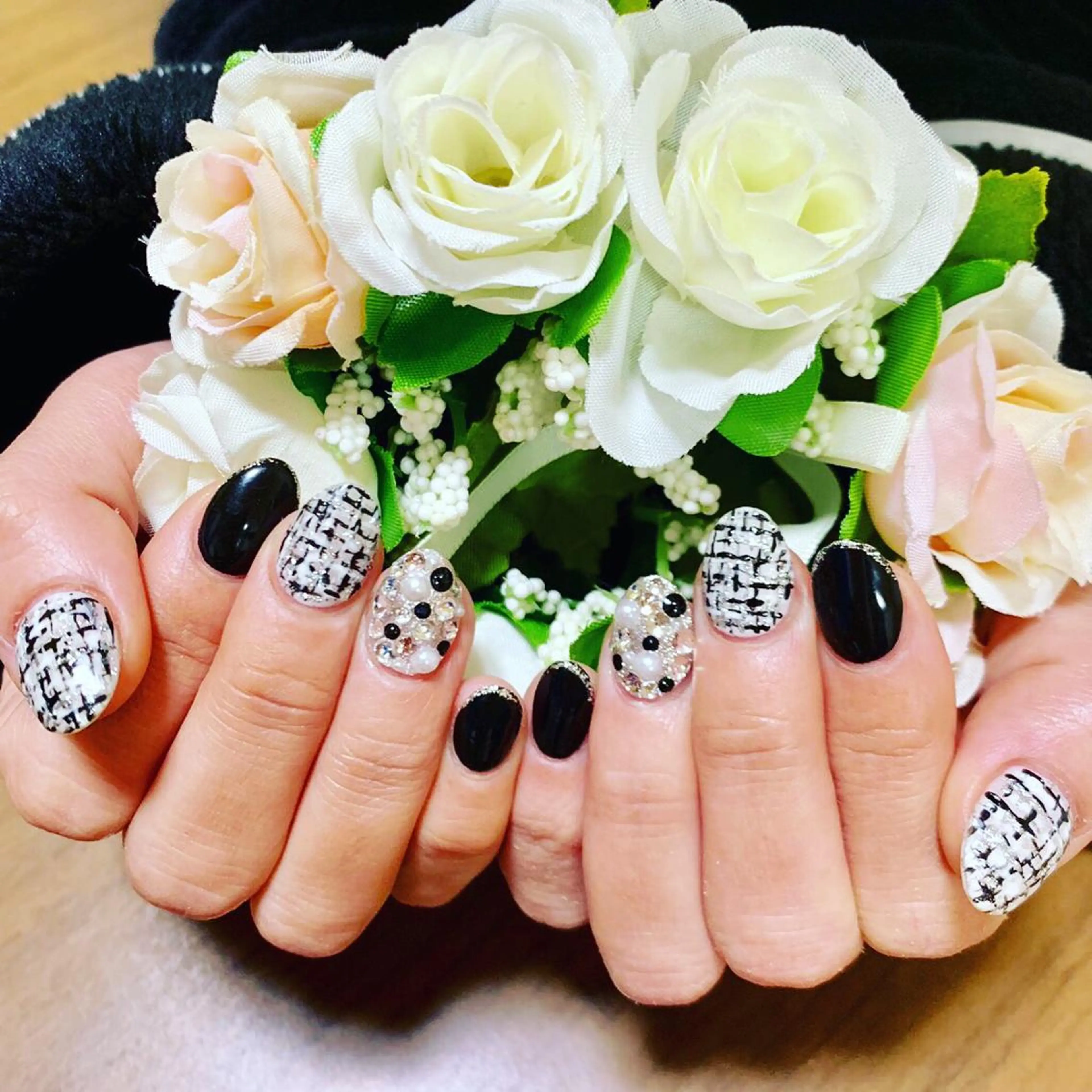 ネイル フラッシュネイル フットネイル フレンチネイル ジェルネイル ガラスフレンチ brilliant s.kのネイルデザイン