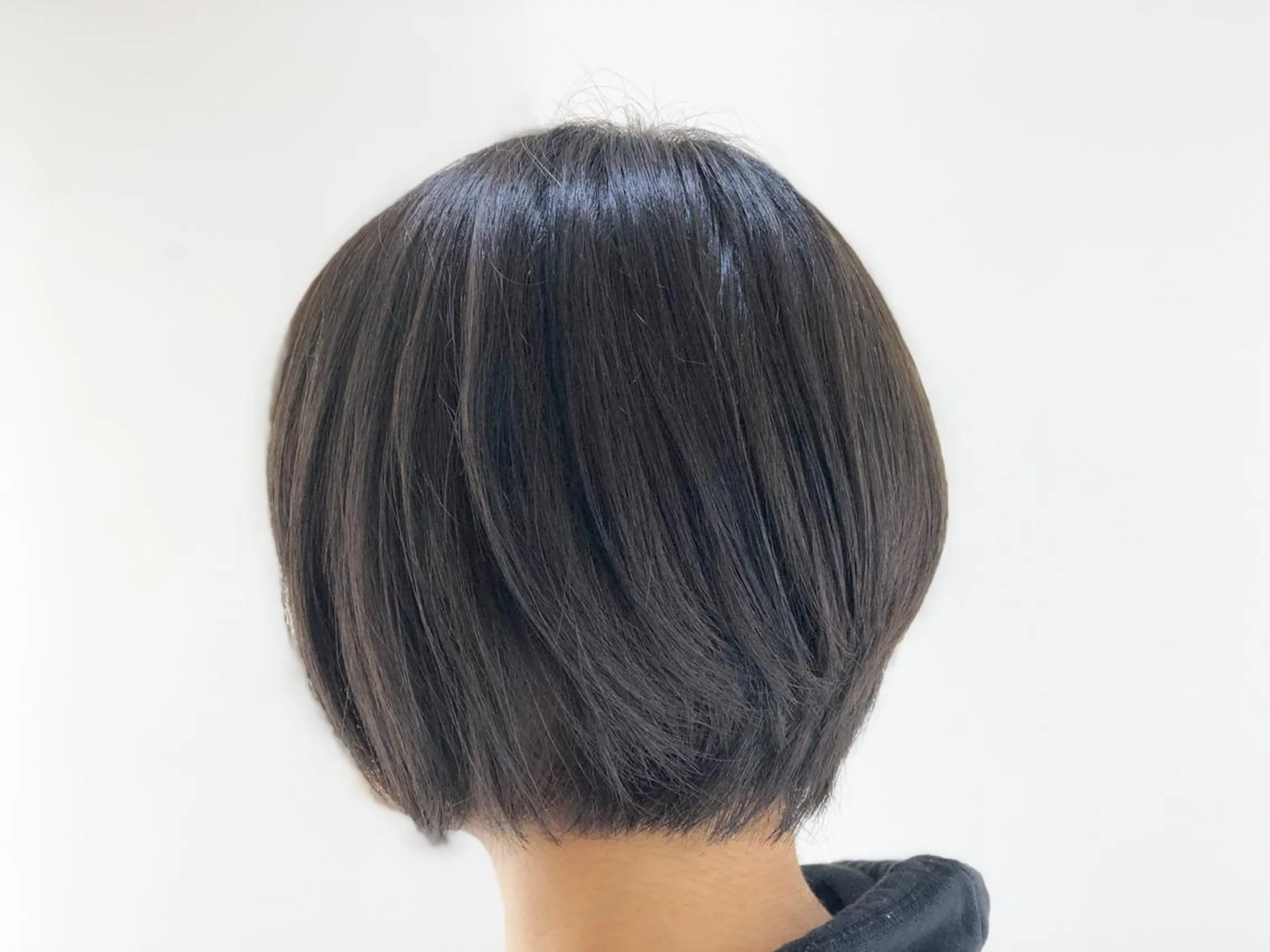 ショート カラー Strawberry所属・原田 志保のヘアスタイル