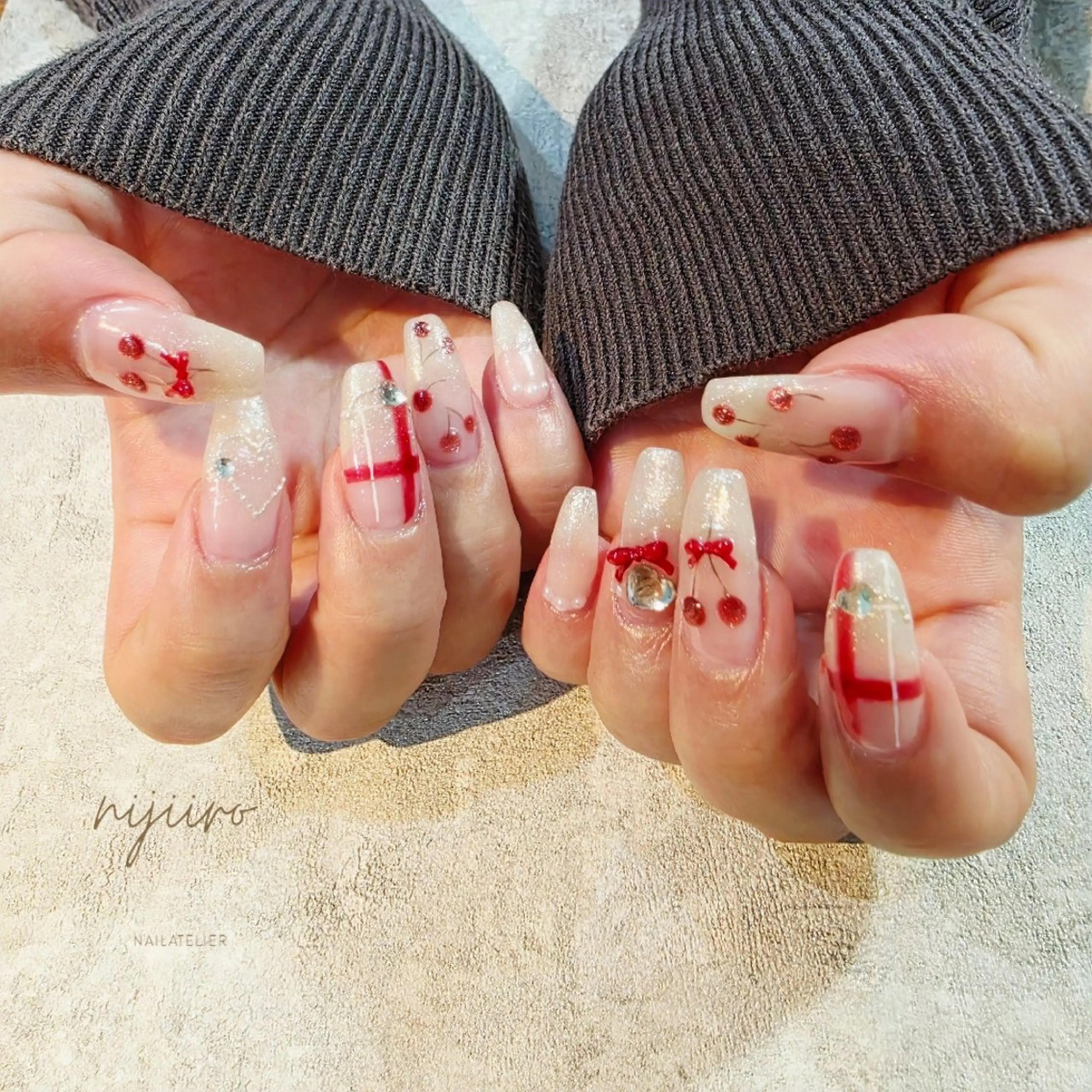 ネイル ハンドネイル nailatelier nijiiro.所属・nijiiro🌈 サトウのネイルデザイン