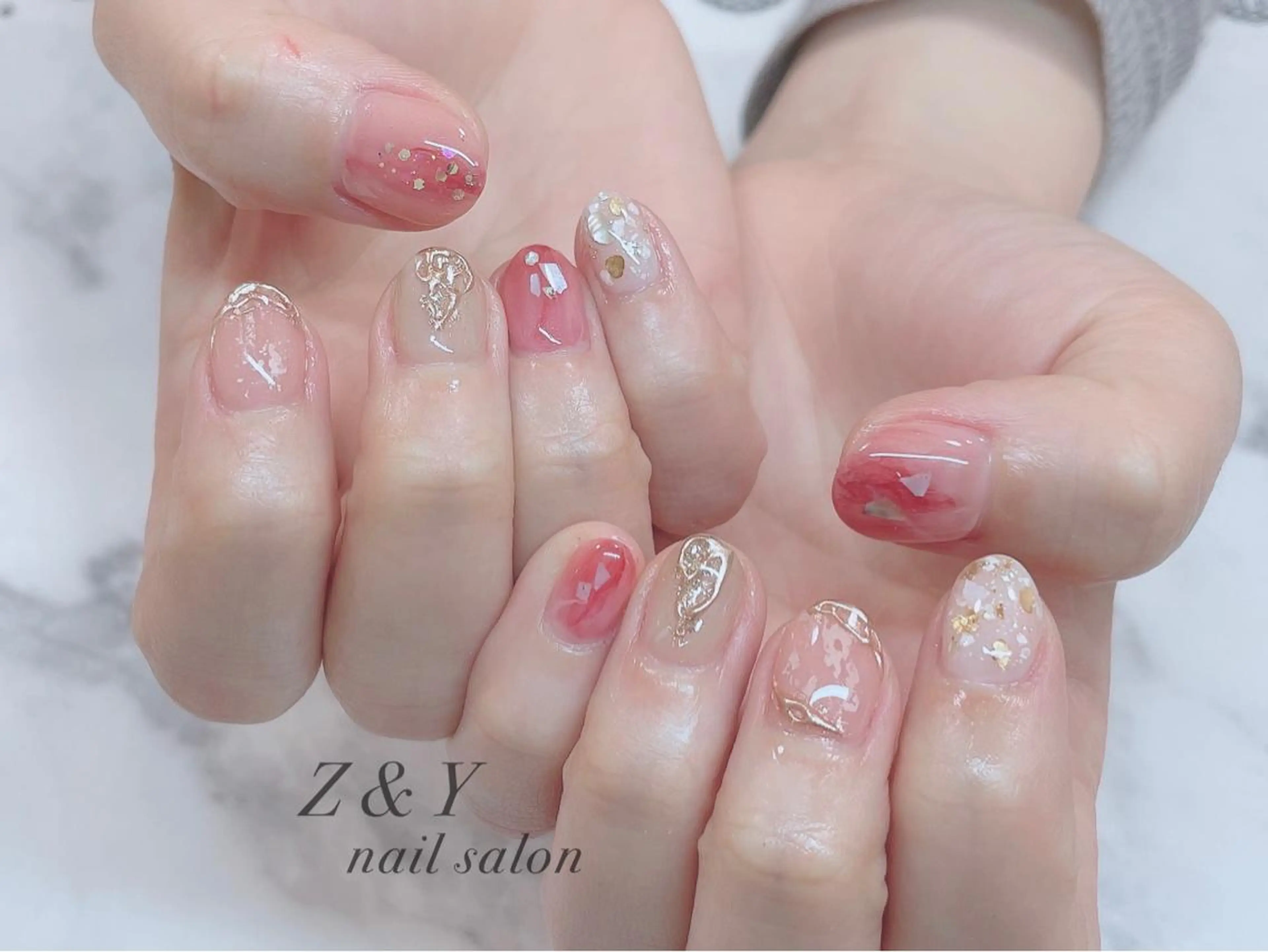 ネイル ﾌｨﾙｲﾝ専門ﾈｲﾙｻﾛﾝ彩 博多駅前店所属・ネイルサロン 彩 irodoriのネイルデザイン