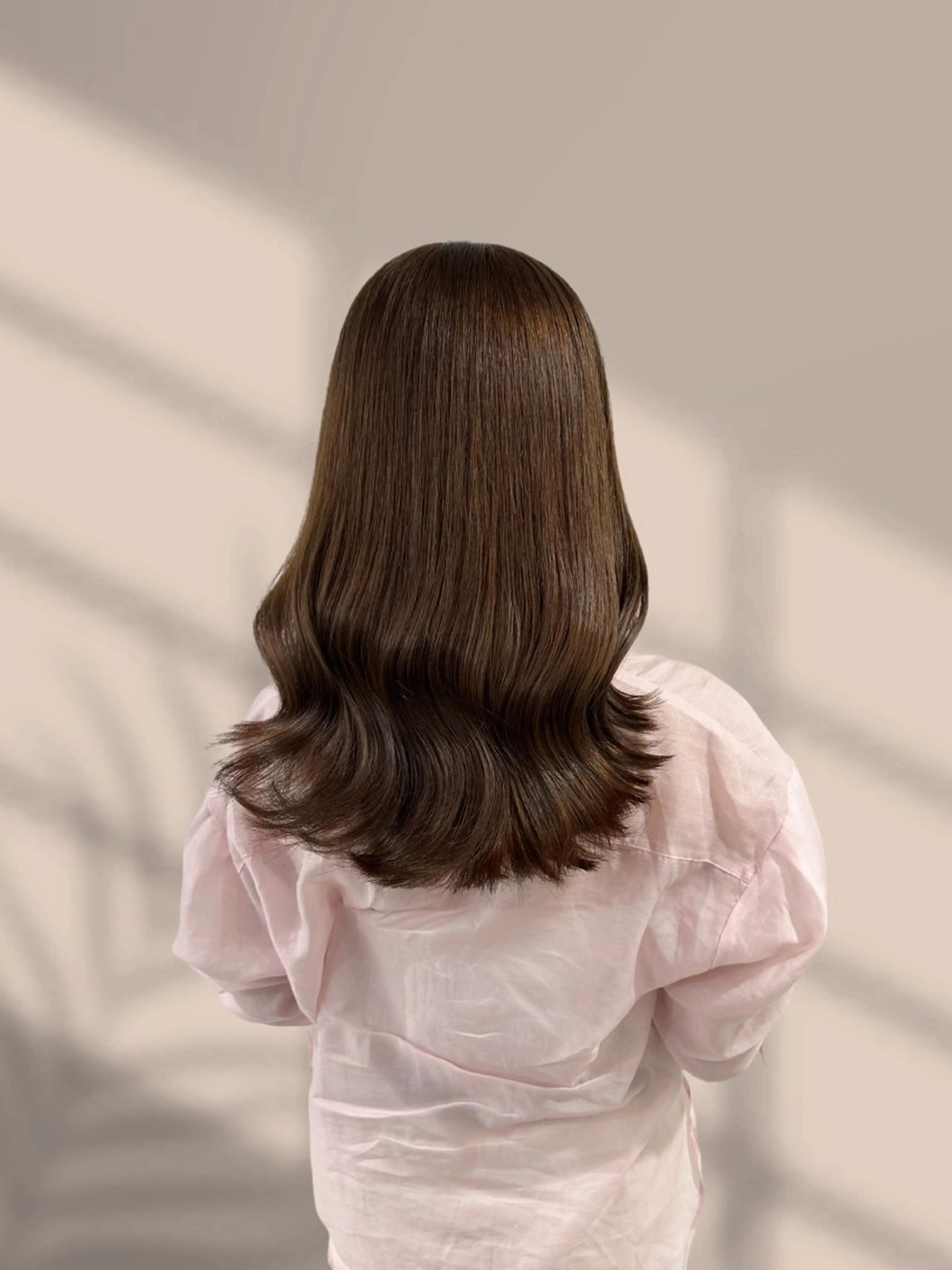 セミロング カラー ヘアカラー くすみミルクティー／ ブラウン🪡TOWAのヘアスタイル