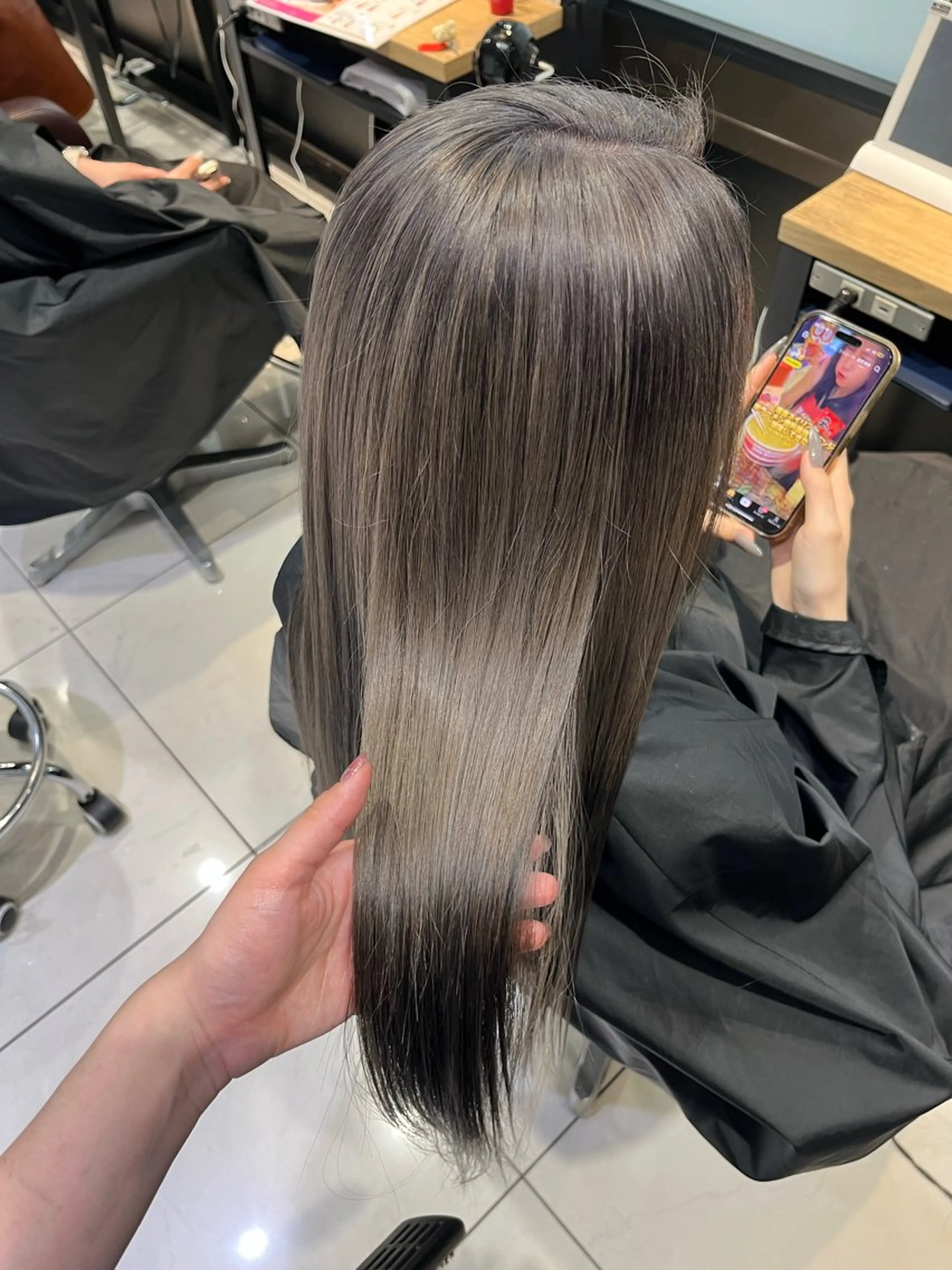 ロング カット ヘアカラー トリートメント 髪質改善韓国レイヤー /艶カラー/miyuのヘアスタイル