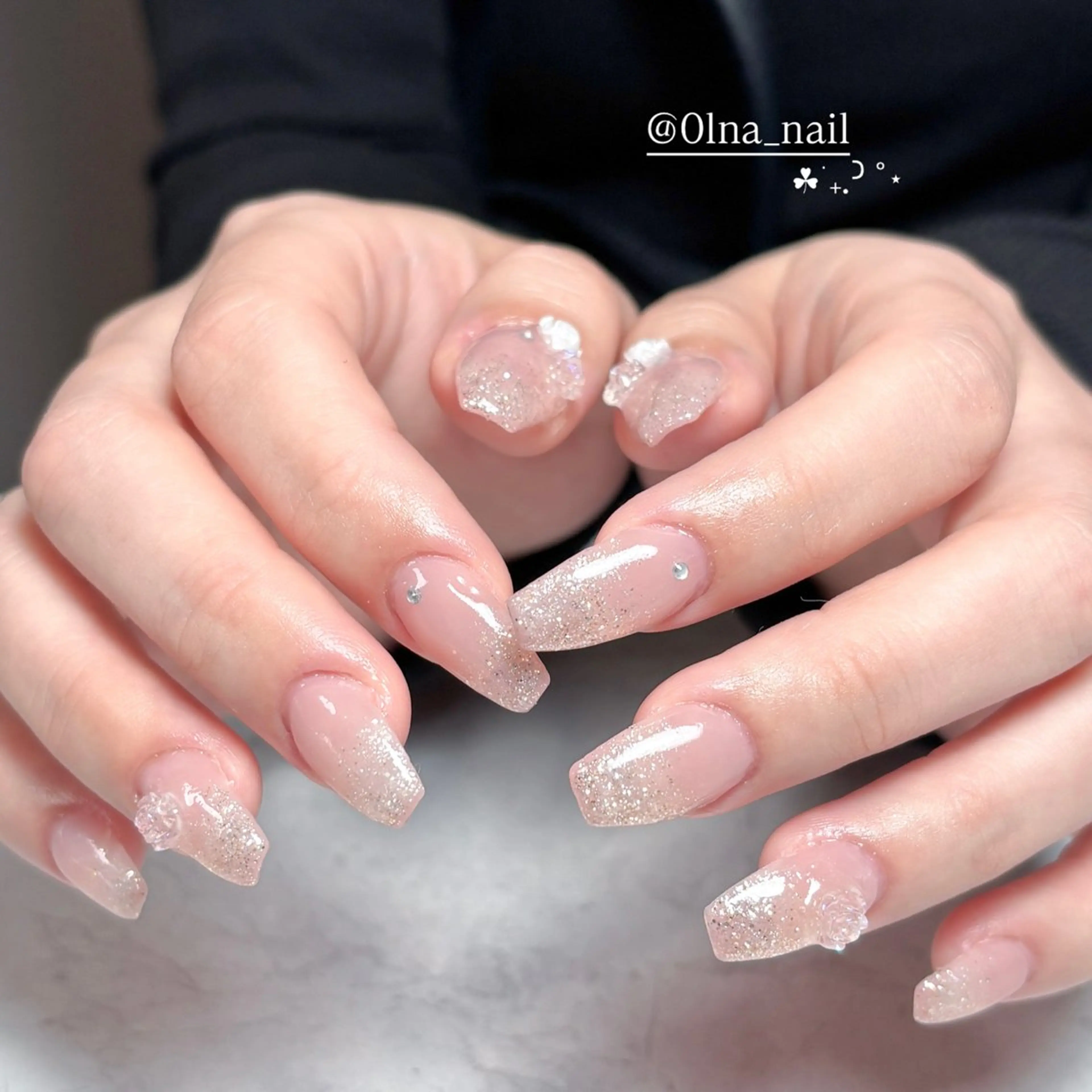 ネイル ワンホンネイル nanami ☘︎ ݁˖.ᐣ ˚⋆のネイルデザイン