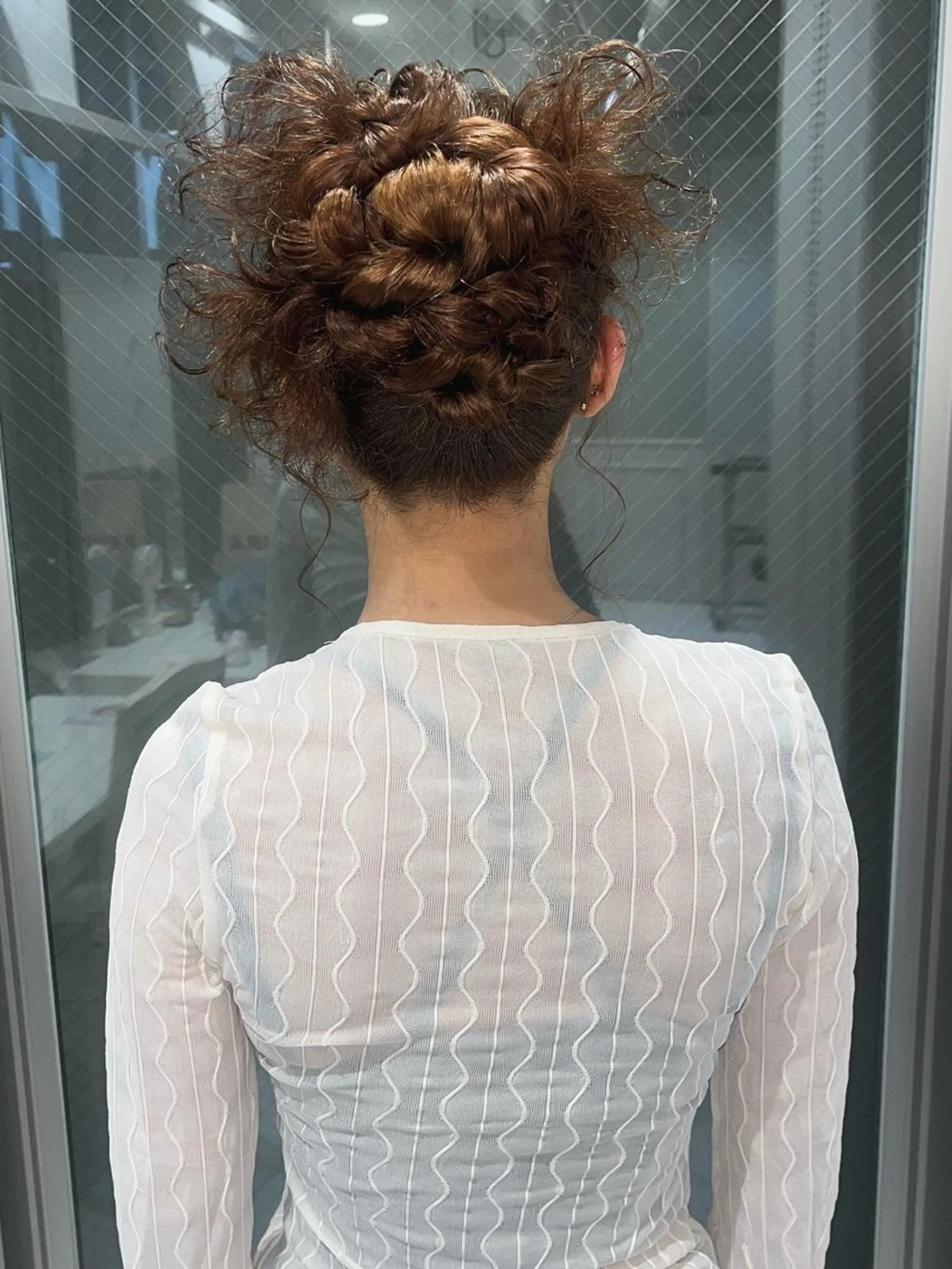 ヘアアレンジ ウルフカット／吉村 桃子のヘアスタイル