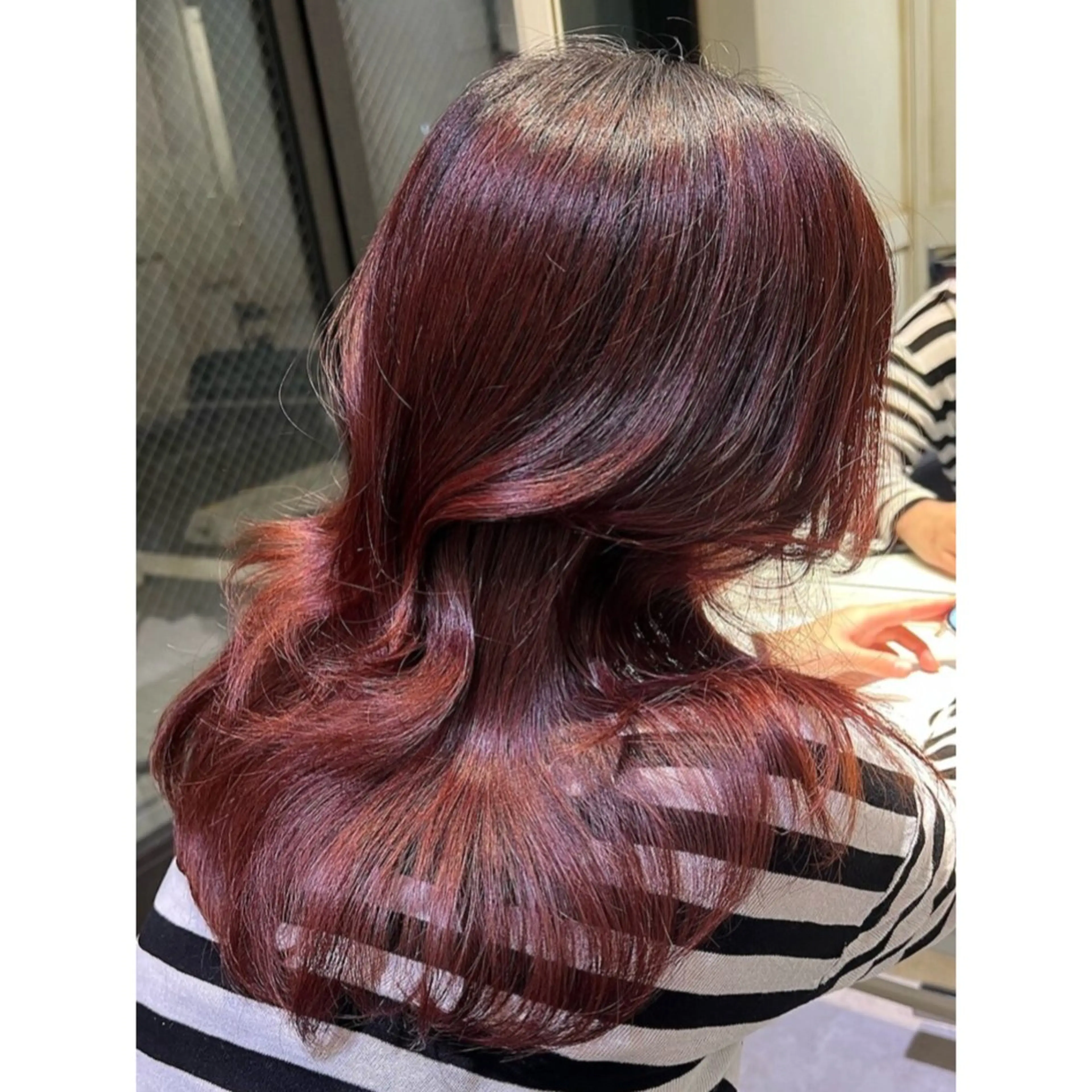 ロング カラー レッドカラー ロング 💖ブリーチ/暖色 𝐘𝐮𝐢💖のヘアスタイル