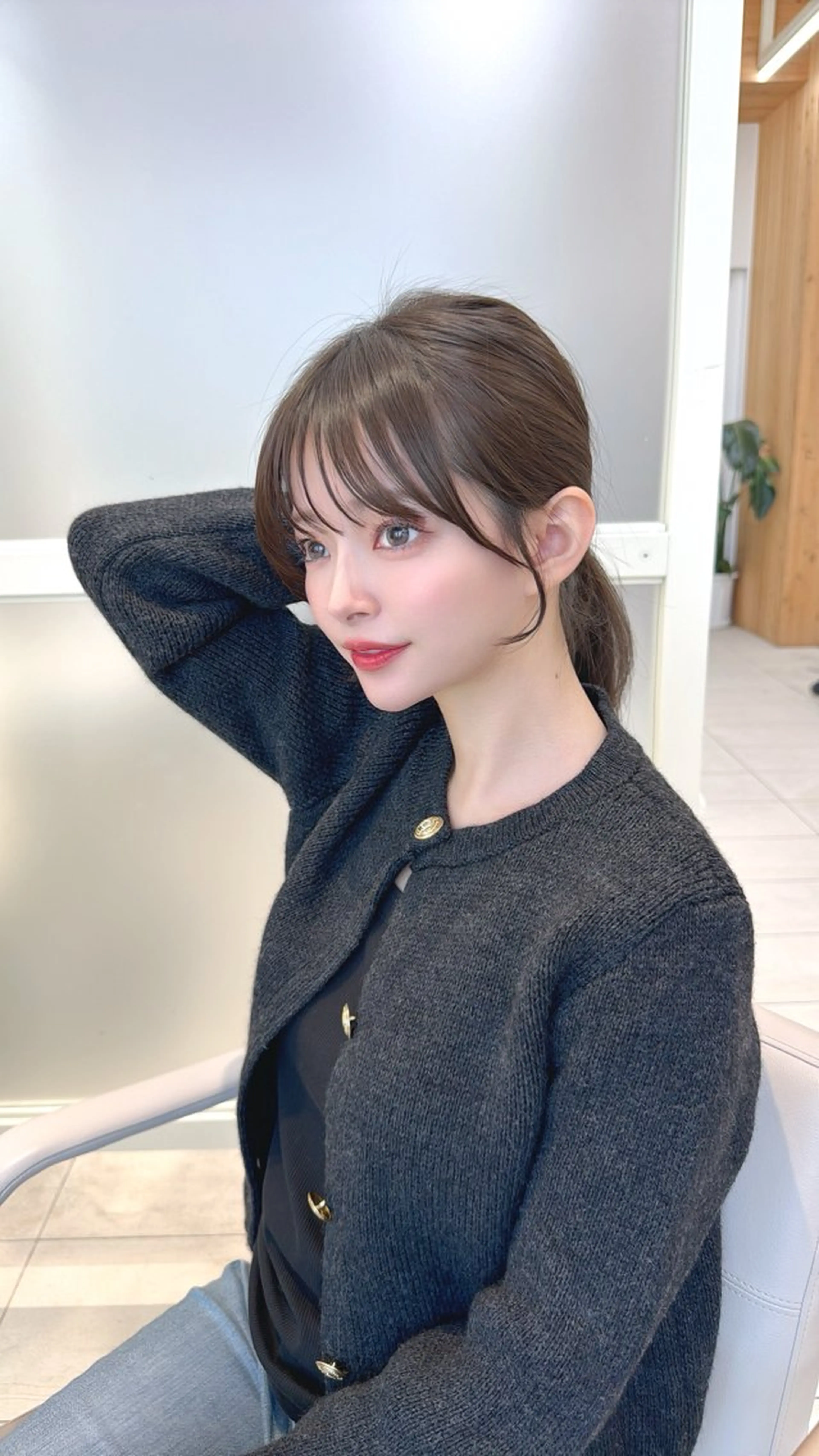 ミディアム カット トリートメント レイヤーカット/ 顔まわり/アオイのヘアスタイル