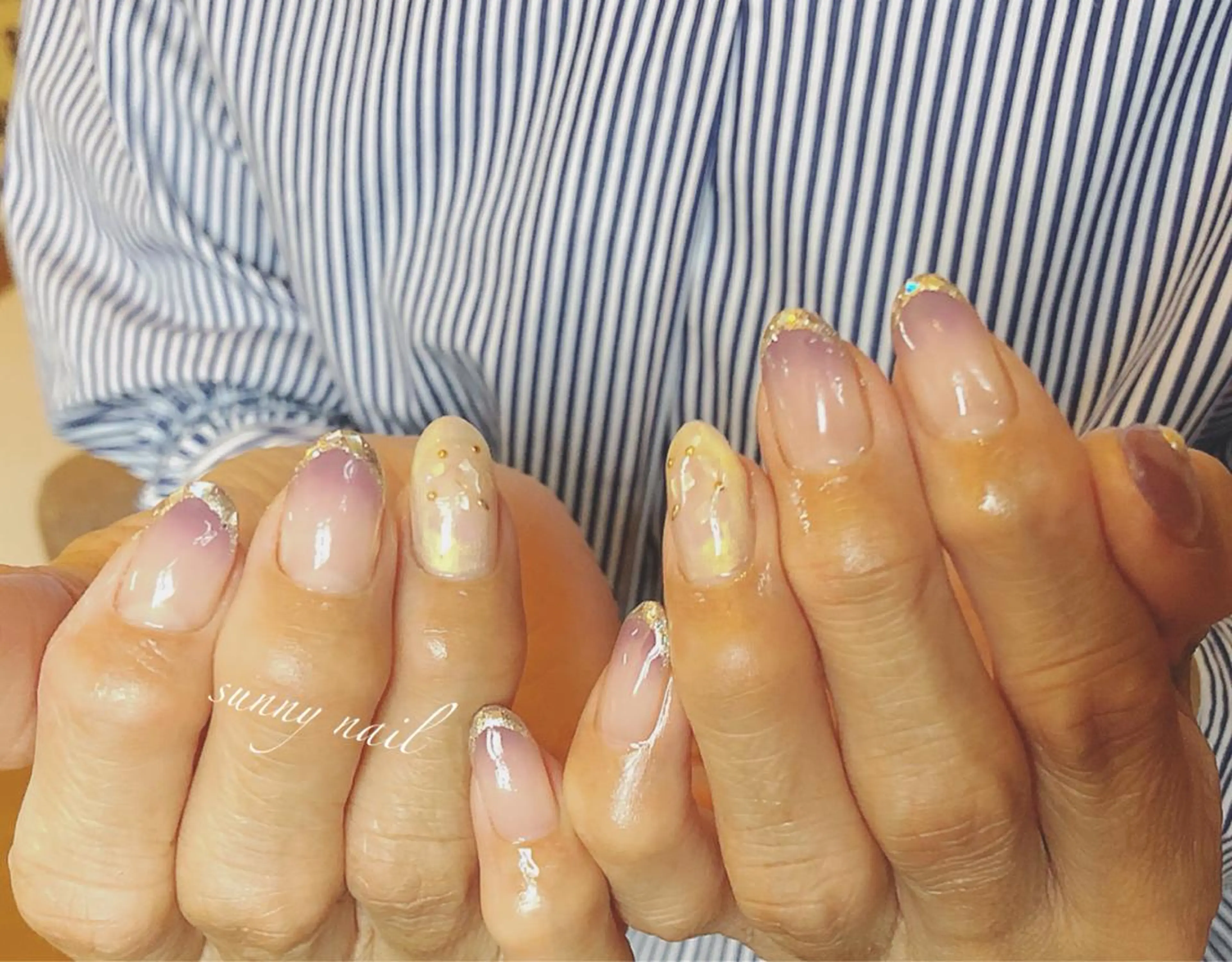 ネイル フレンチネイル ガラスフレンチ パープル sunny nailのネイルデザイン