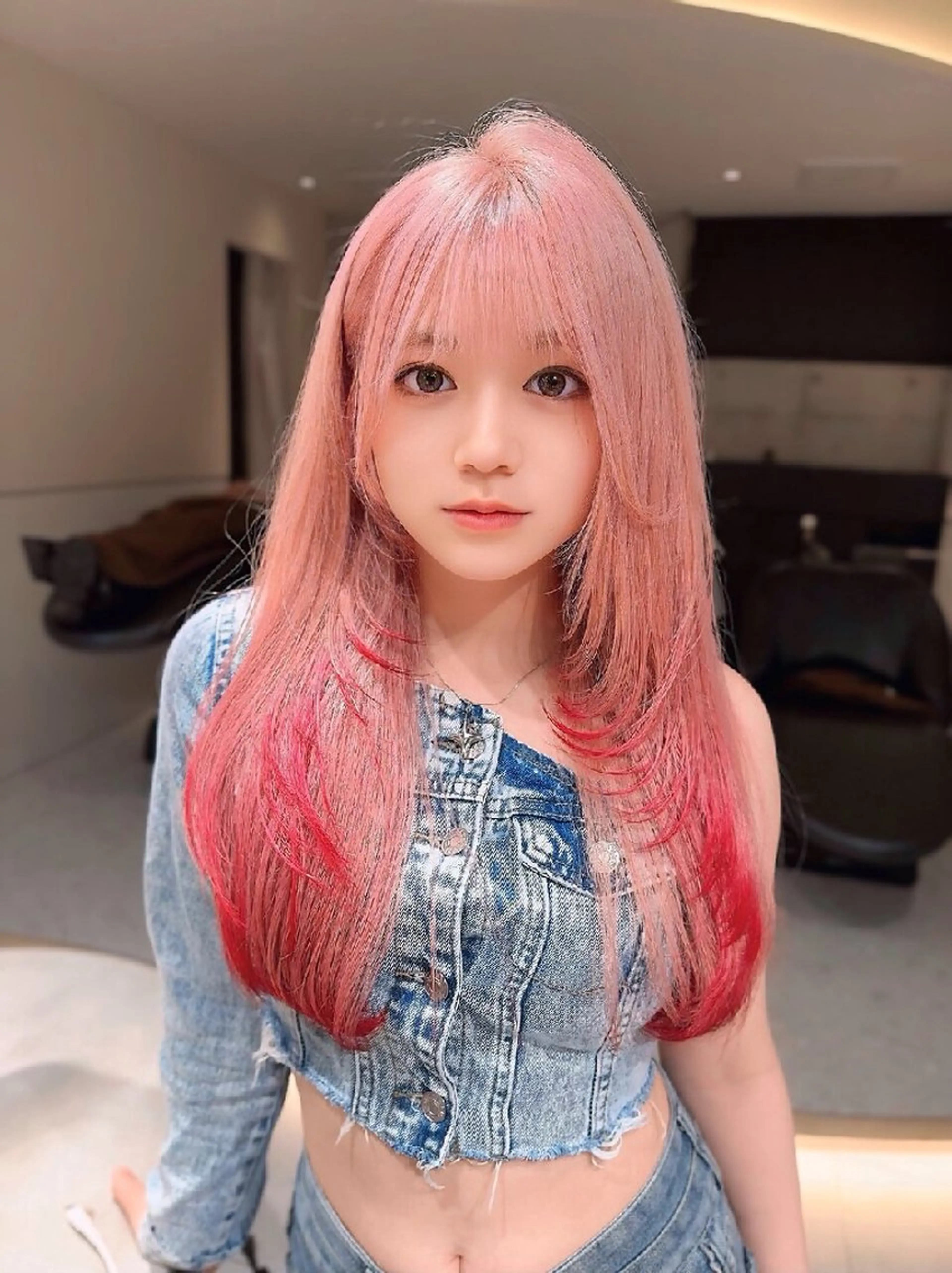 ロング カラー カット 縮毛矯正 トリートメント Lond Mirrorのヘアスタイル