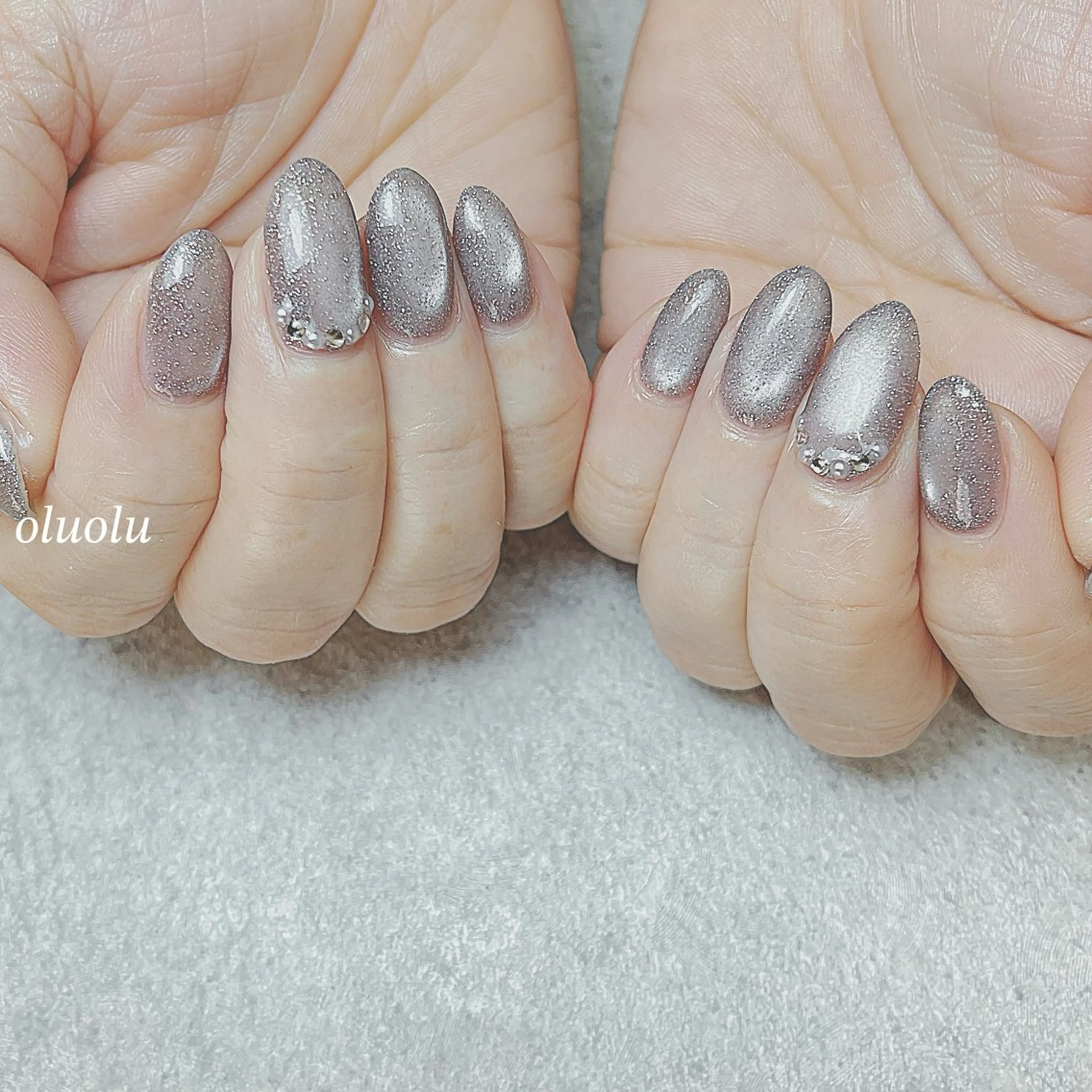 ネイル アートネイル フラッシュネイル フットネイル マグネットネイル オフィスネイル ハンドネイル 大村 紬華のネイルデザイン