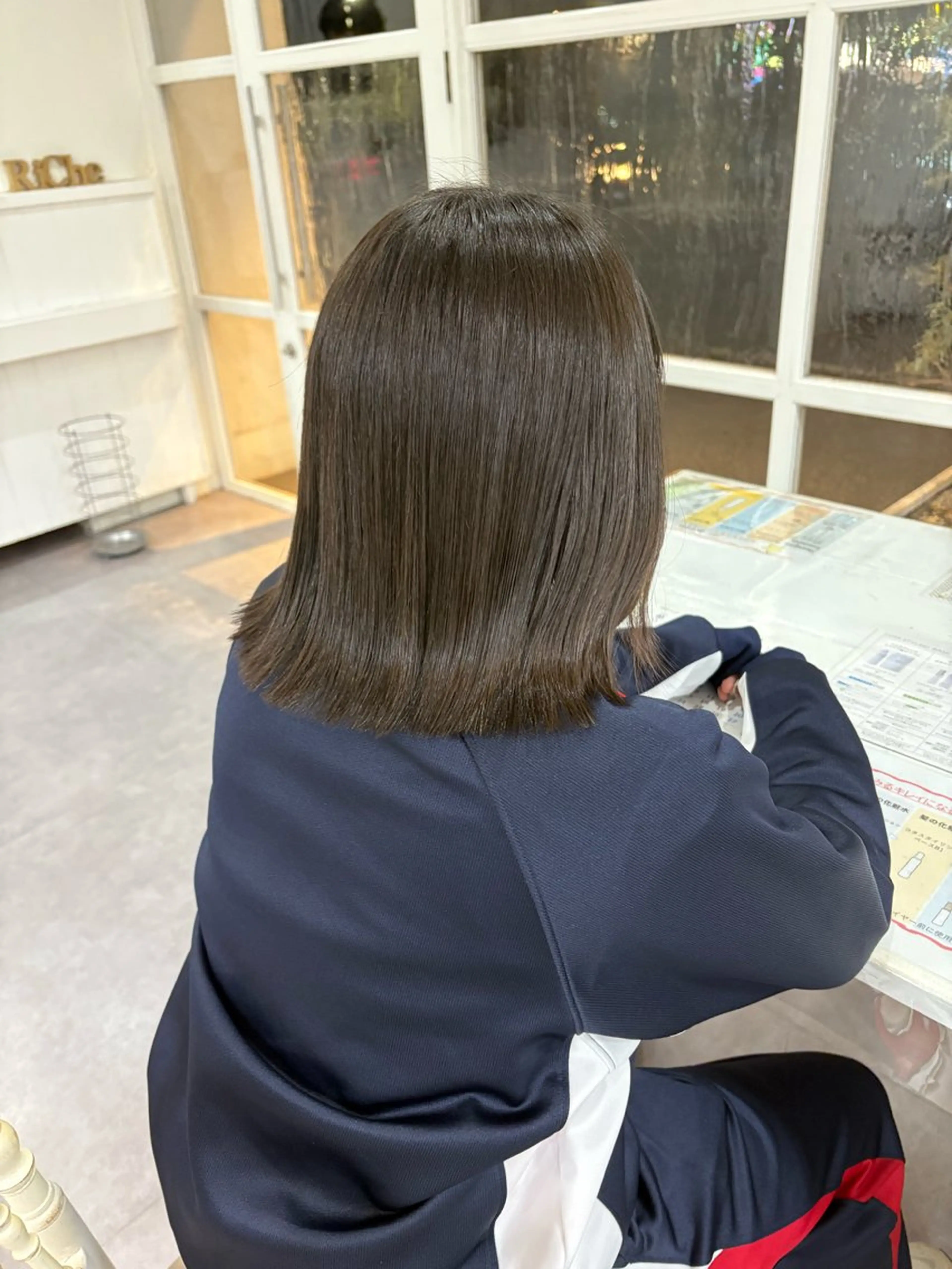 ミディアム 高橋 真歩のヘアスタイル