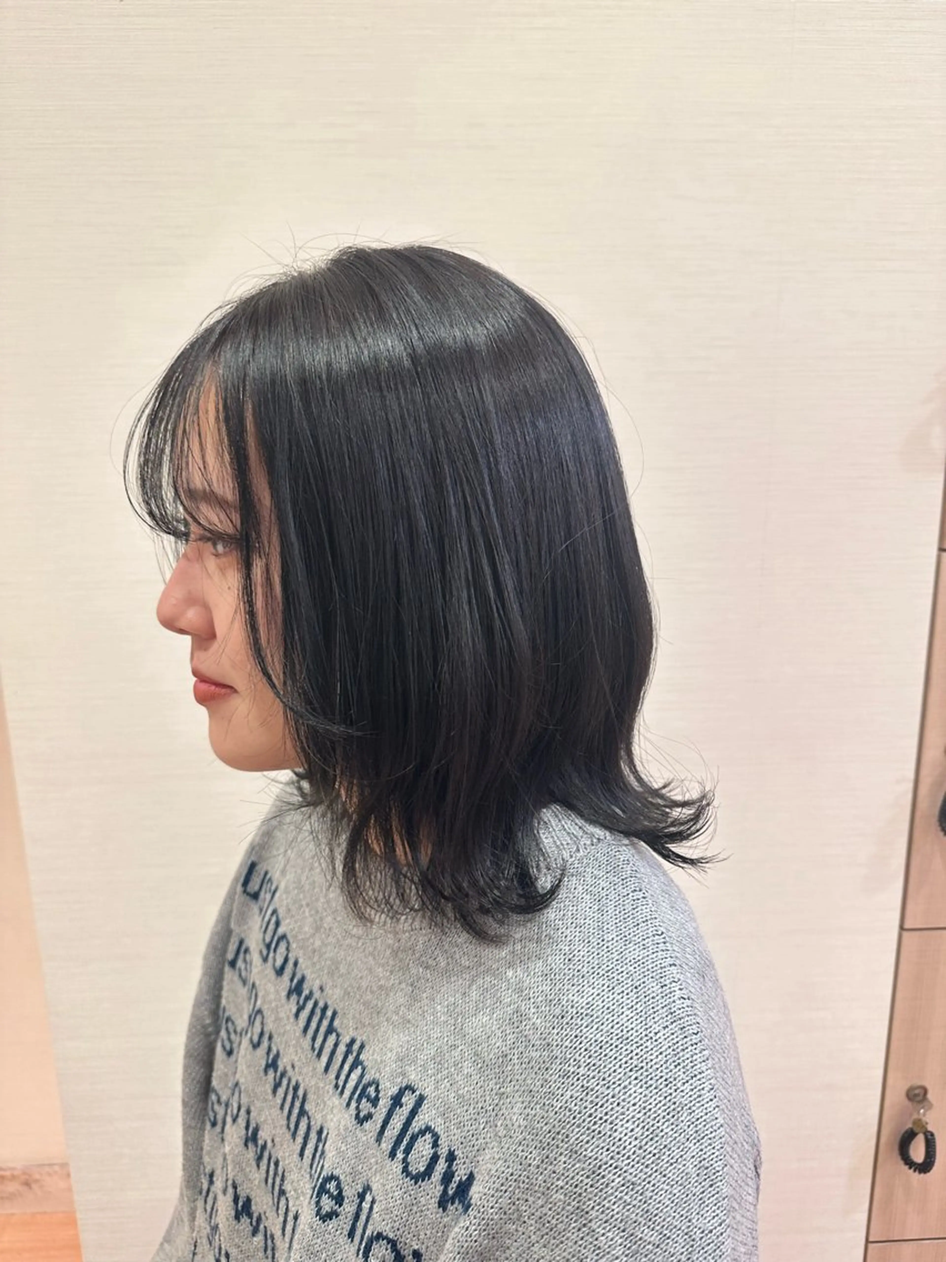 セミロング コタロウ🐯 大通り　美容室のヘアスタイル