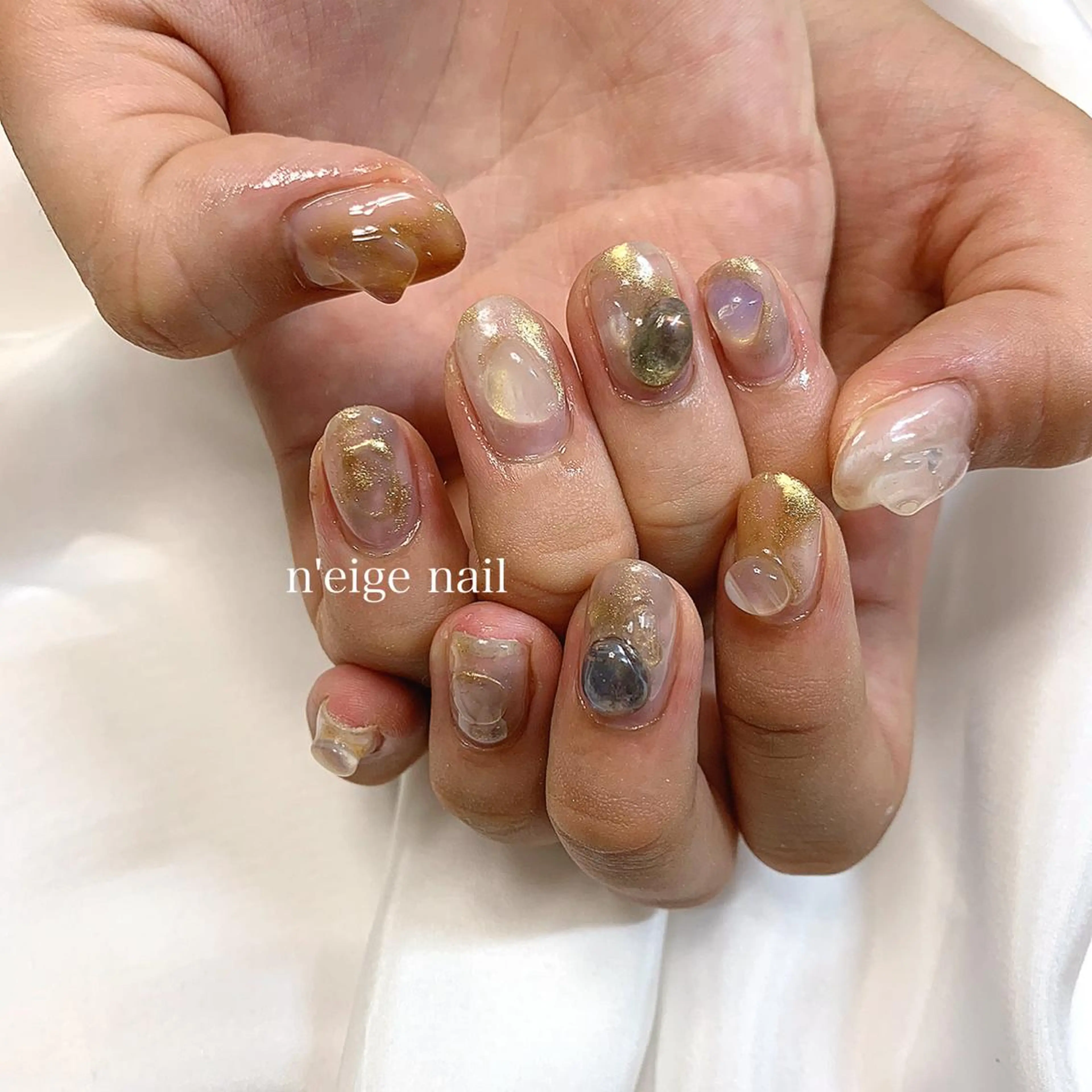 ネイル アートネイル ハート キラキラネイル 韓国ネイル ニュアンスネイル n'eige nail所属・大谷 綾香のネイルデザイン