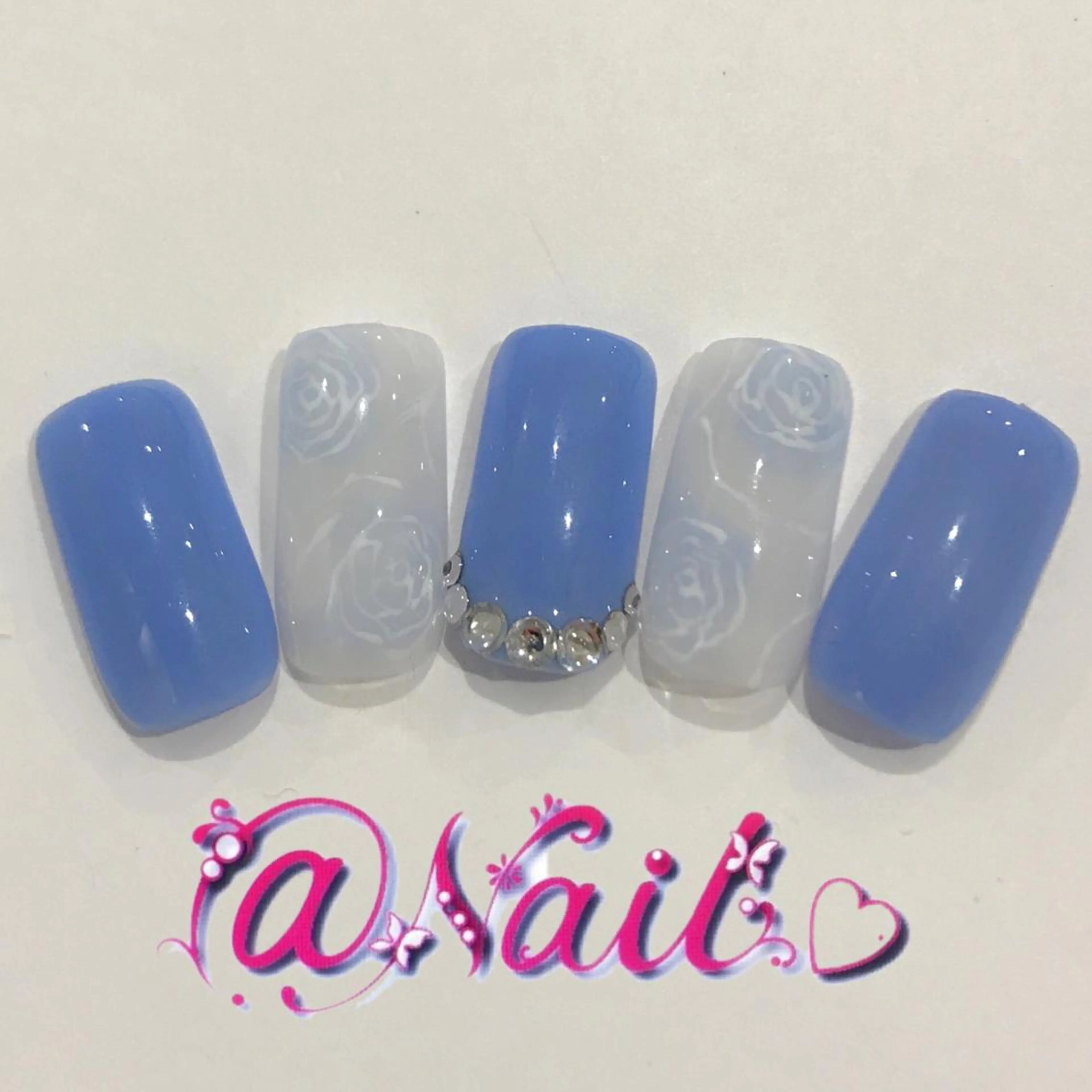 ネイル フットネイル ジェルネイル スカルプネイル 小尾 栞のネイルデザイン