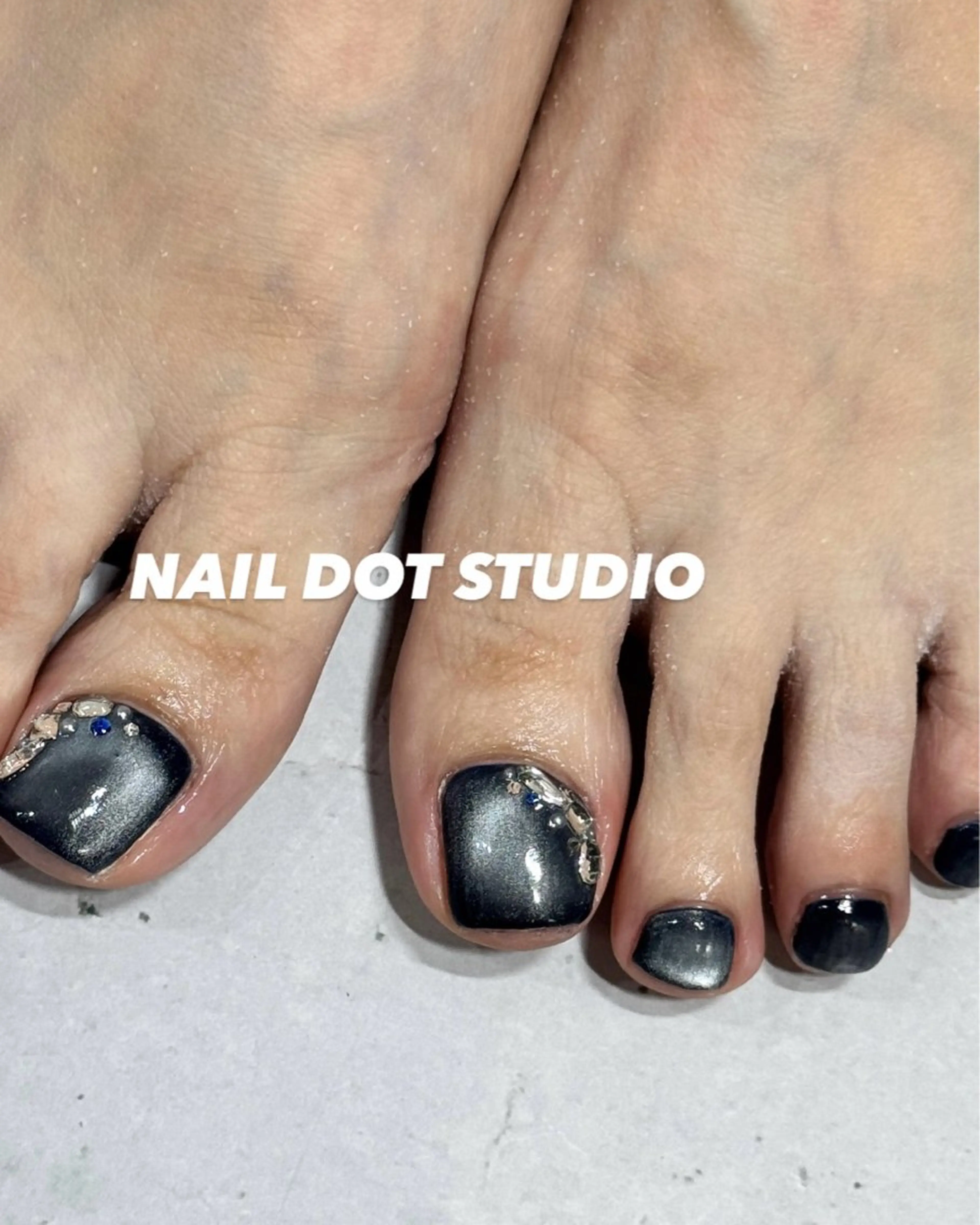 ネイル アートネイル フットネイル NAIL DOT STUDIO堺筋本町のネイルデザイン